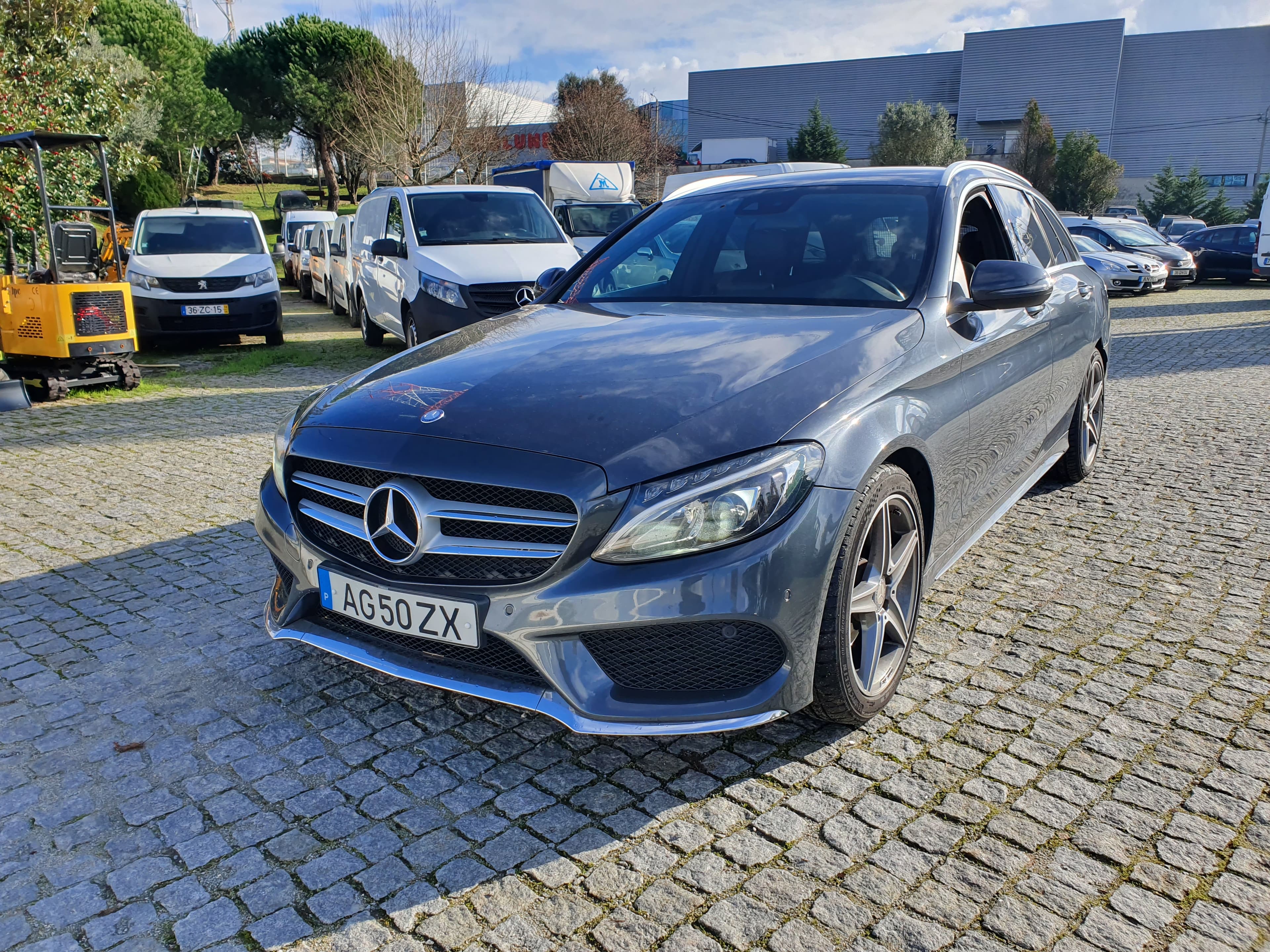 Mercedes-Benz C220 · Ano 2016 — image 2