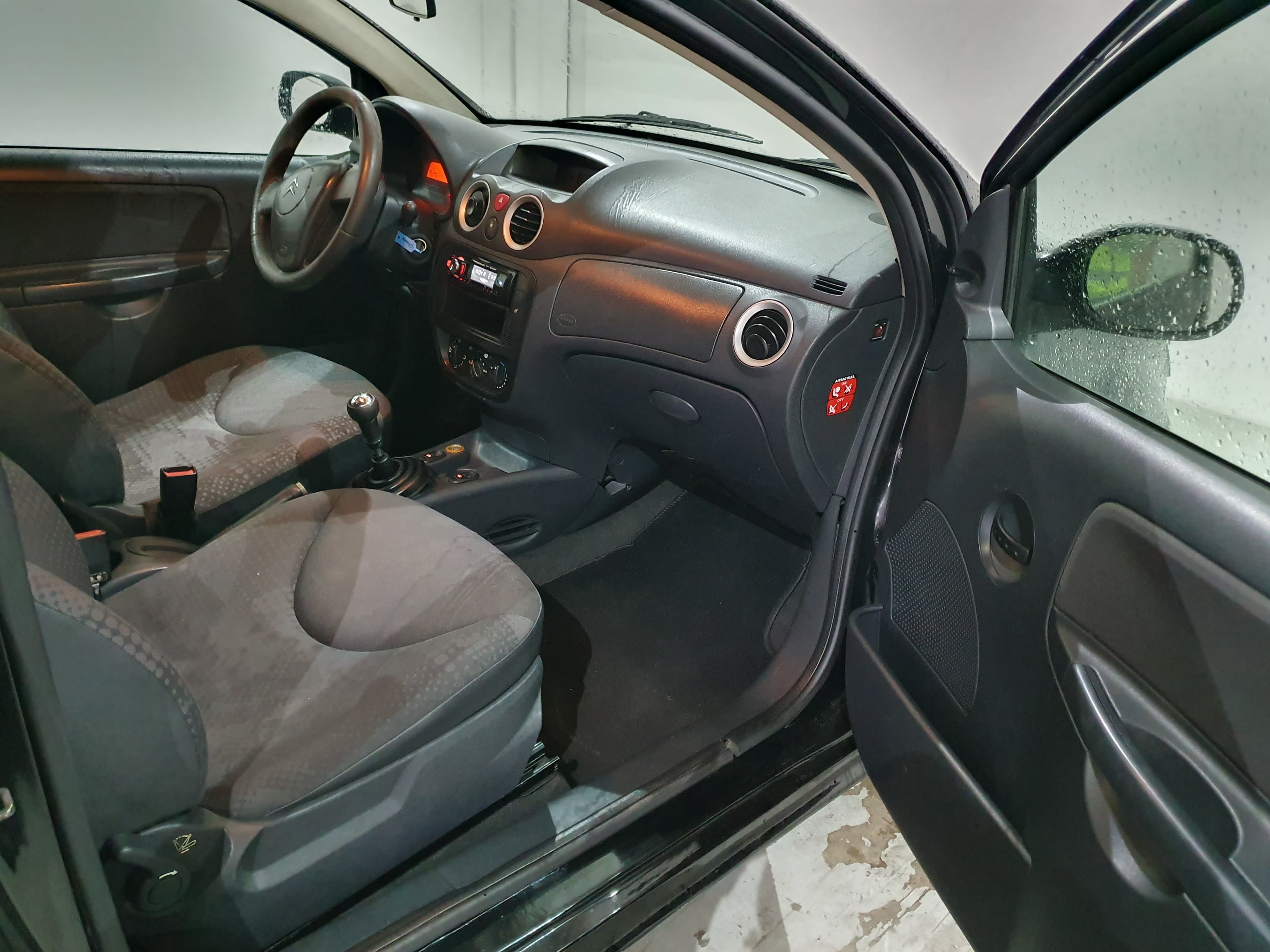 Citroën C2 · Ano 2006 — image 20