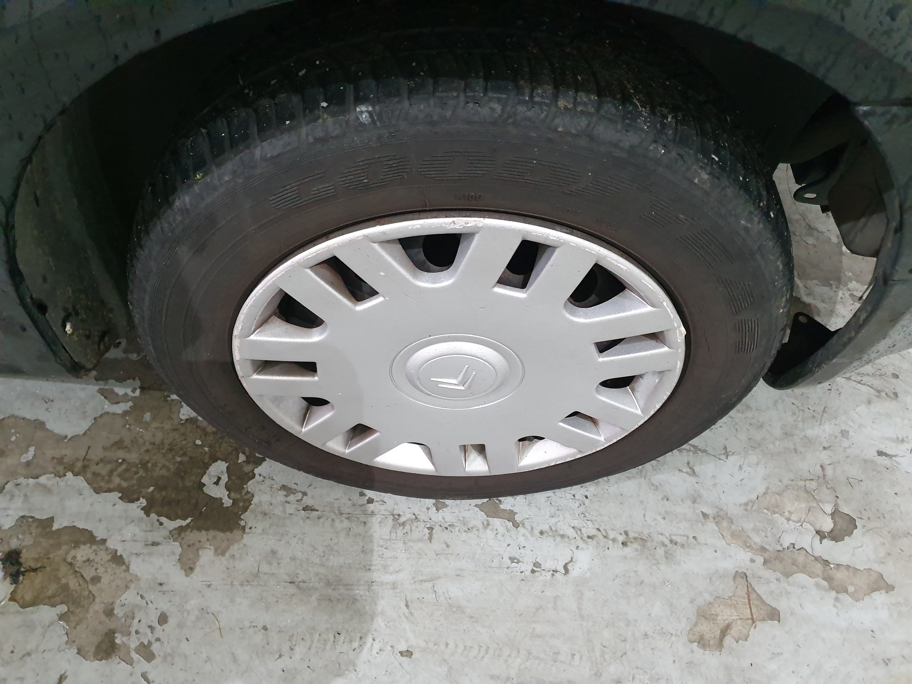Citroën C2 · Ano 2006 — image 17