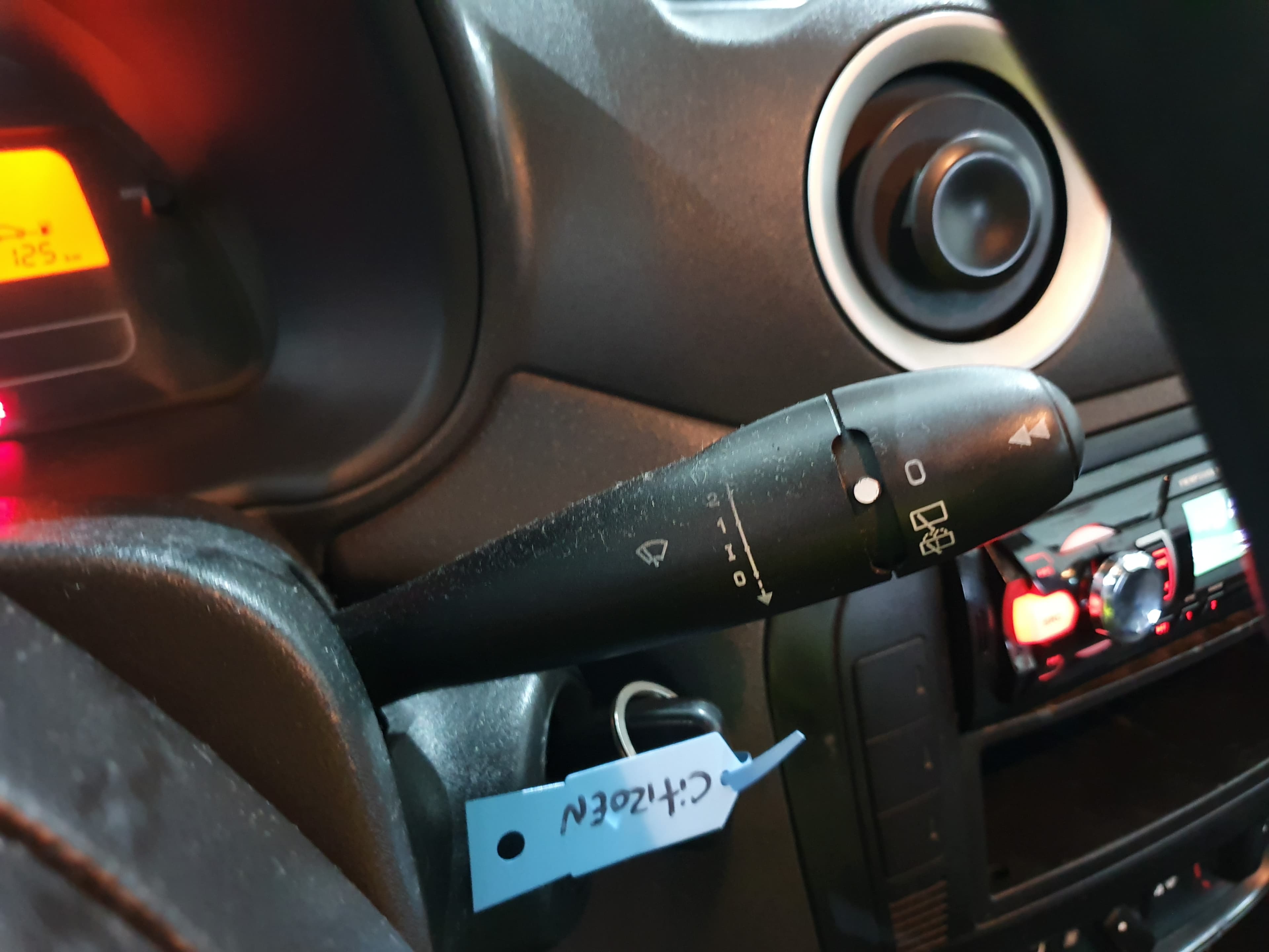 Citroën C2 · Ano 2006 — image 33