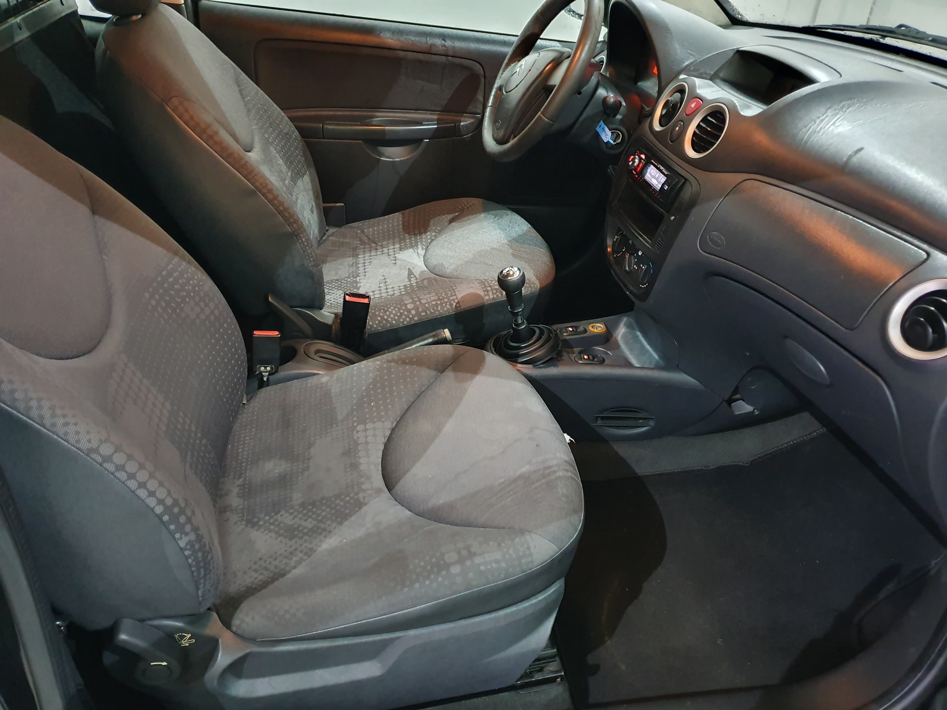 Citroën C2 · Ano 2006 — image 22