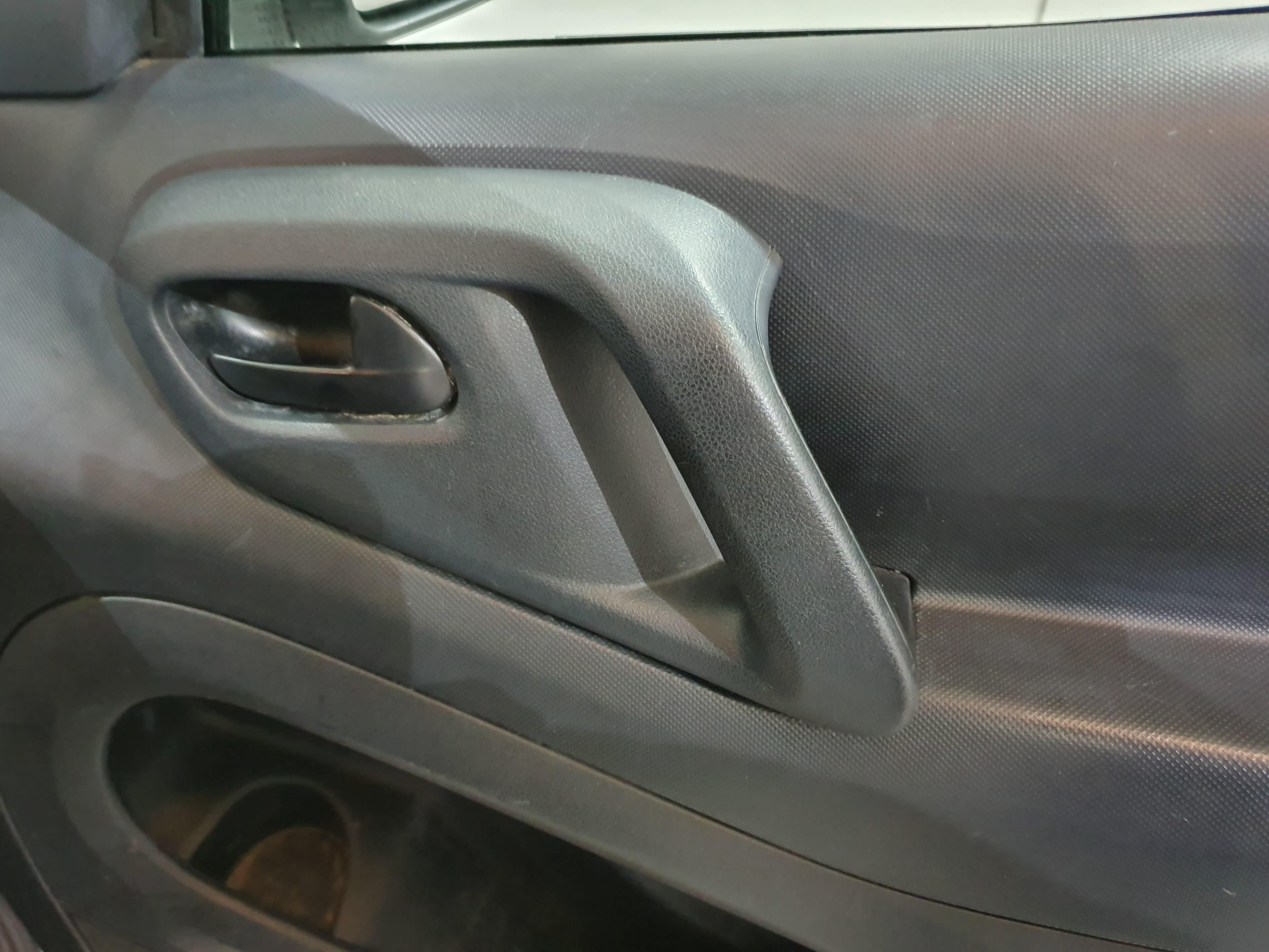Peugeot Partner · Año 2015 — imagen 22