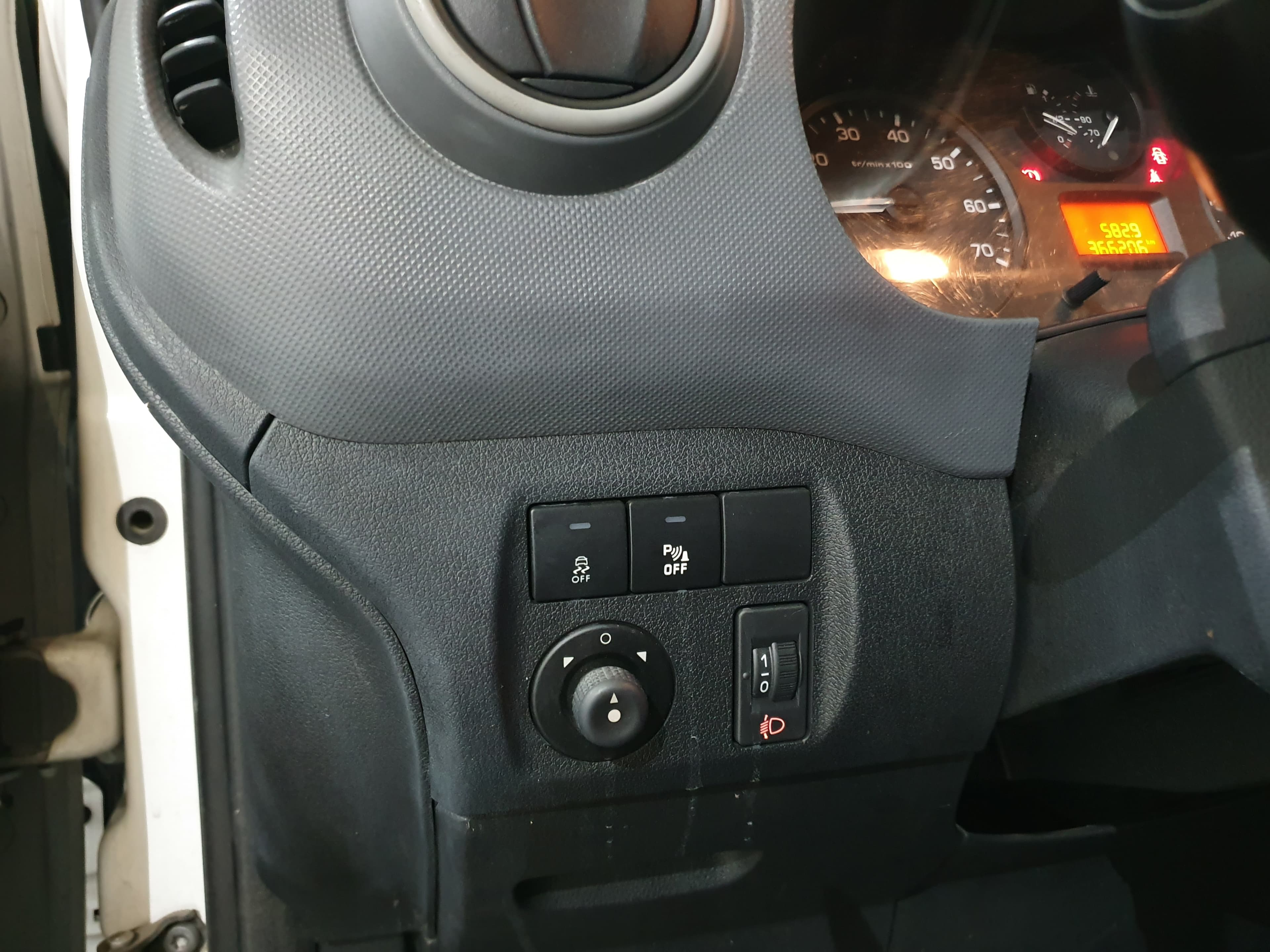 Peugeot Partner · Año 2015 — imagen 33