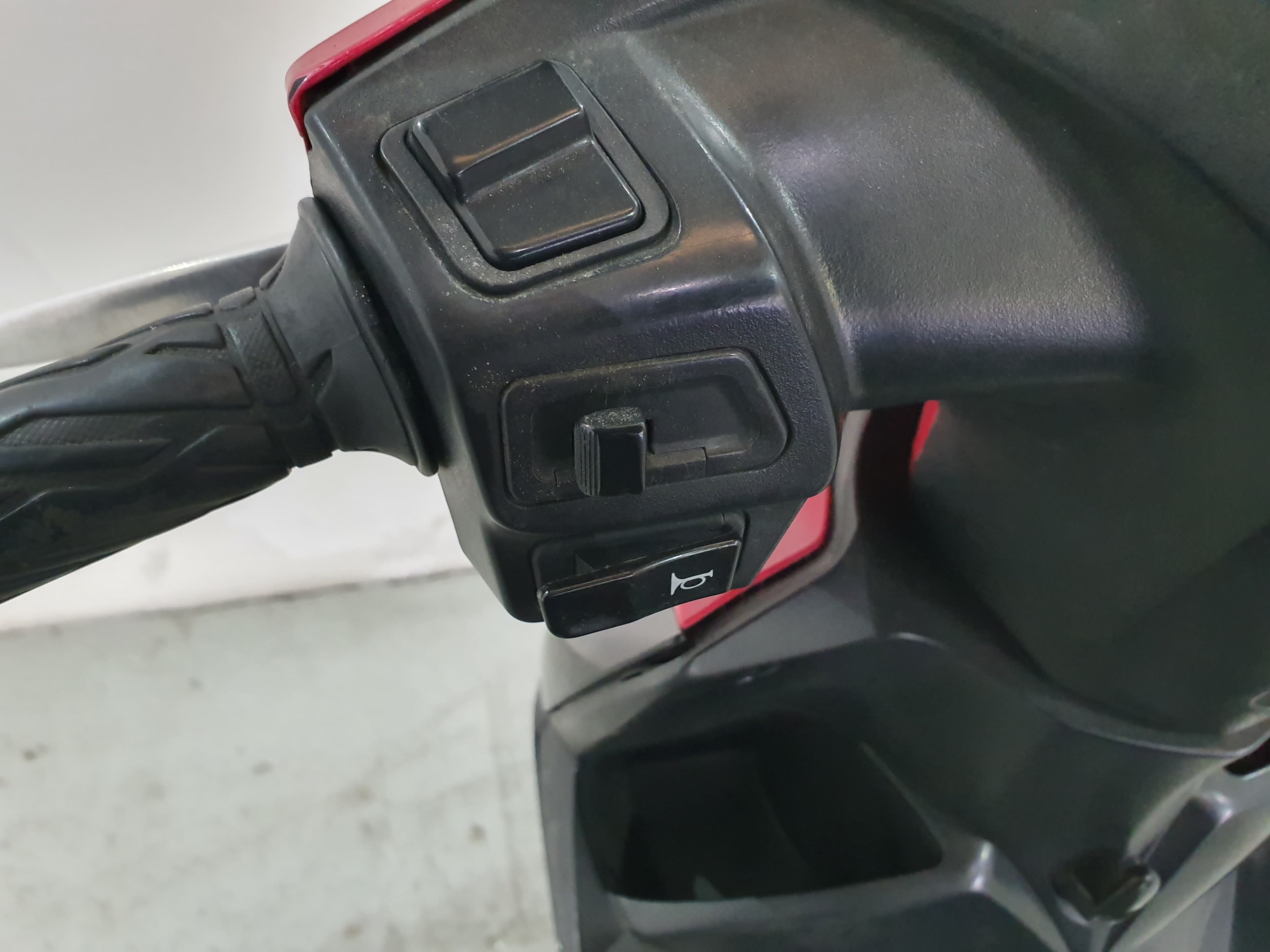 SUZUKI UK 110 Address · Año 2015 — imagen 9
