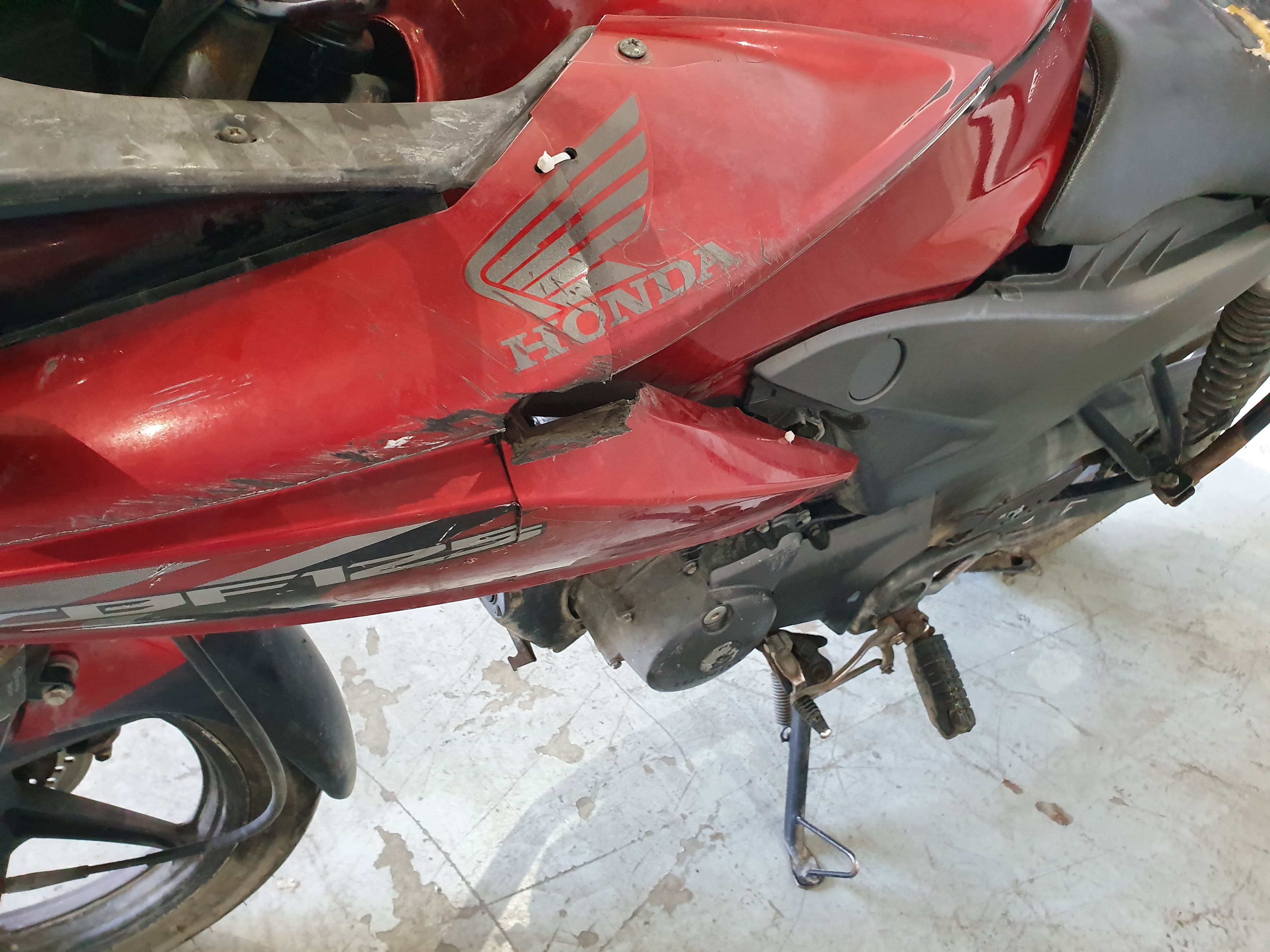 HONDA CBF 125 · Ano 2014 — imagem 13
