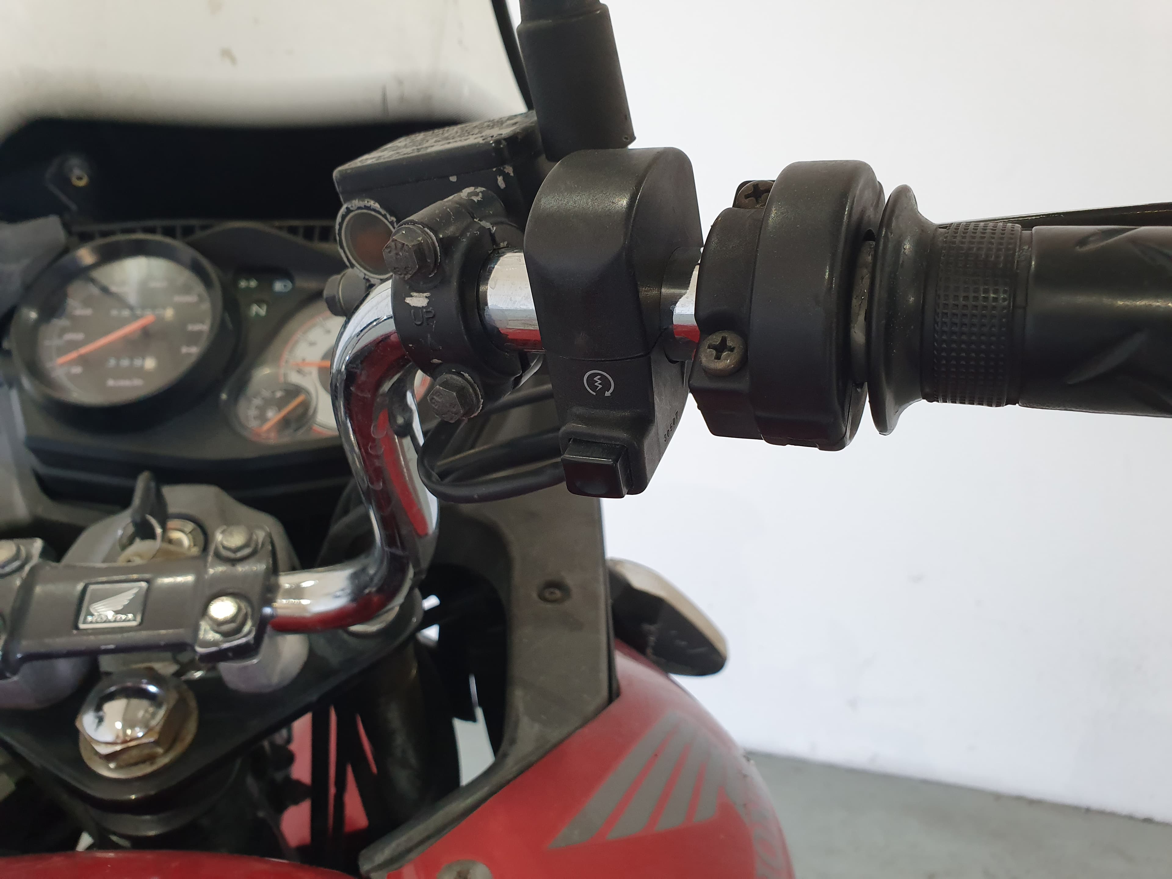 HONDA CBF 125 · Ano 2014 — imagem 10