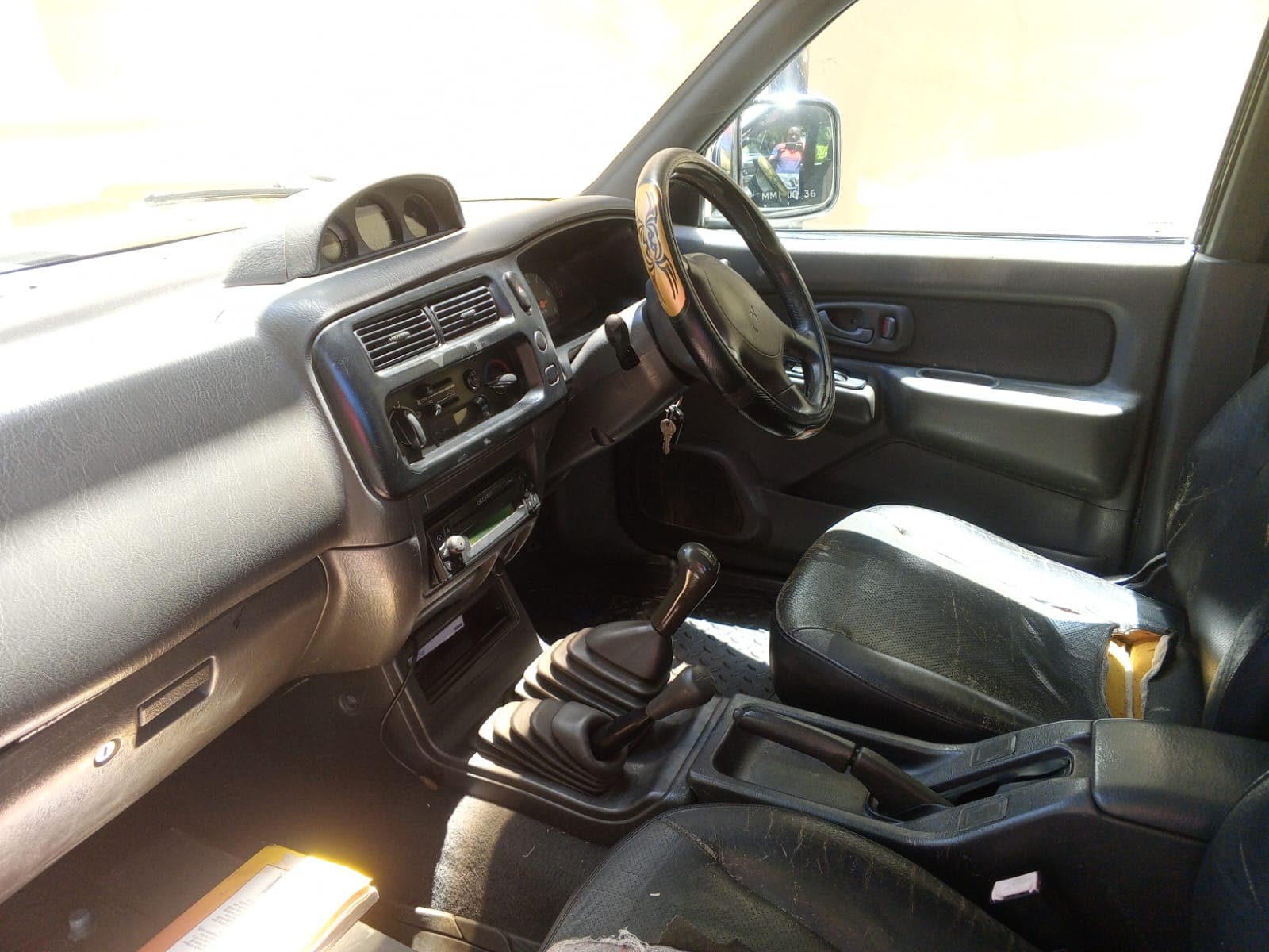 Mitsubishi Colt · Ano 2003 — imagem 5