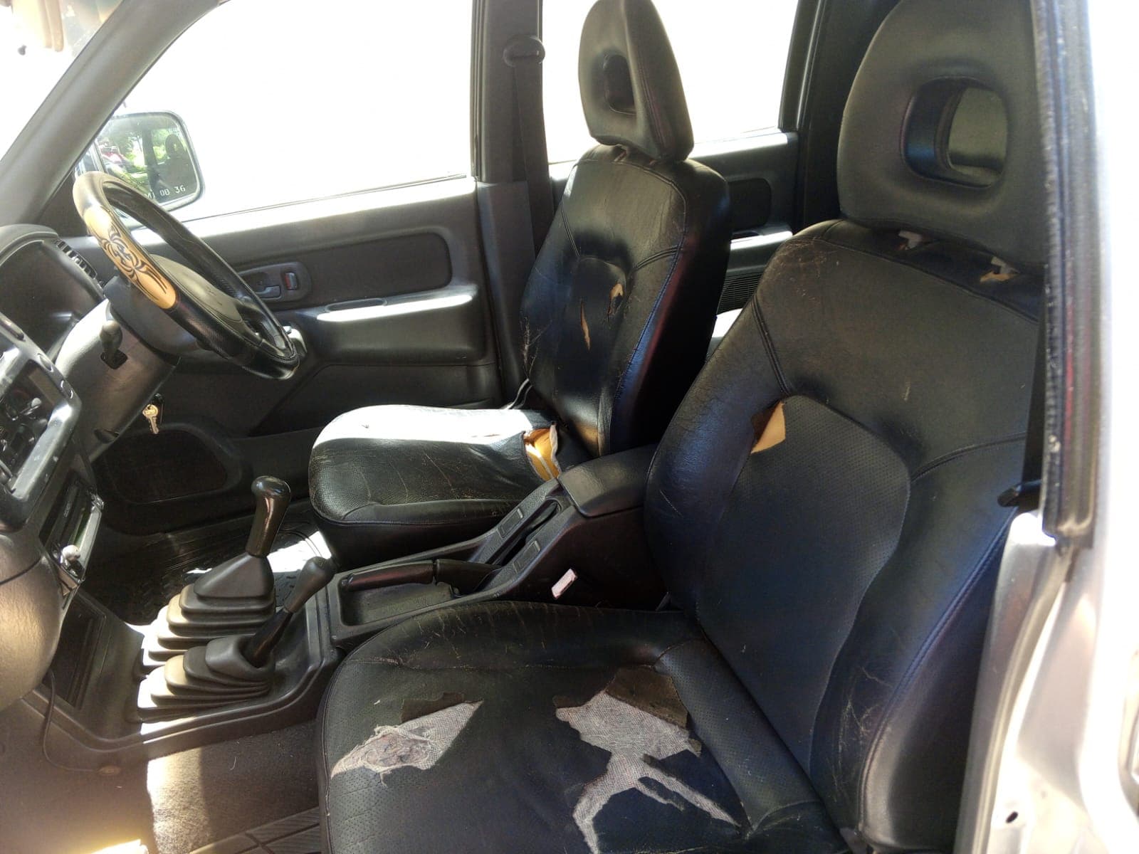 Mitsubishi Colt · Ano 2003 — imagem 4