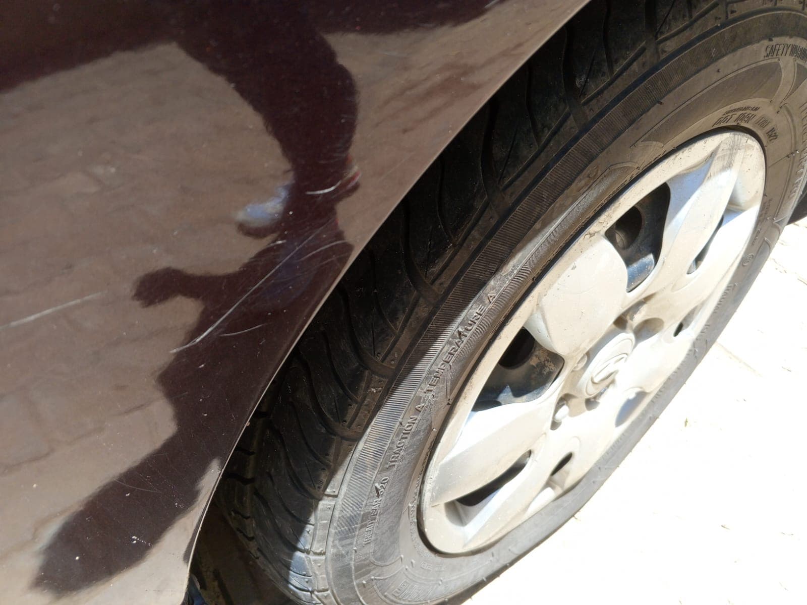 HyundaI Elentra · Ano 2008 — imagem 8