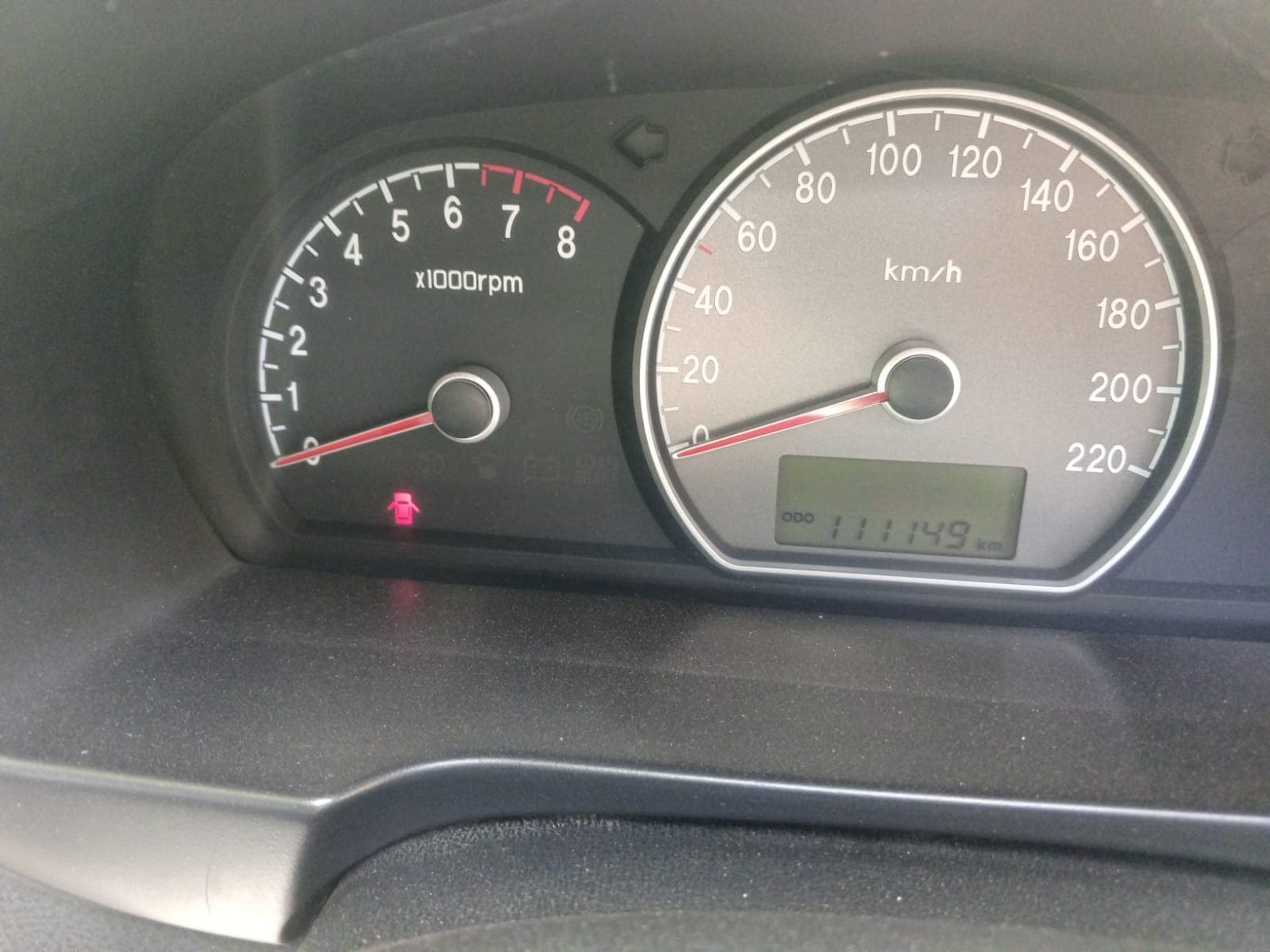 HyundaI Elentra · Ano 2008 — imagem 10