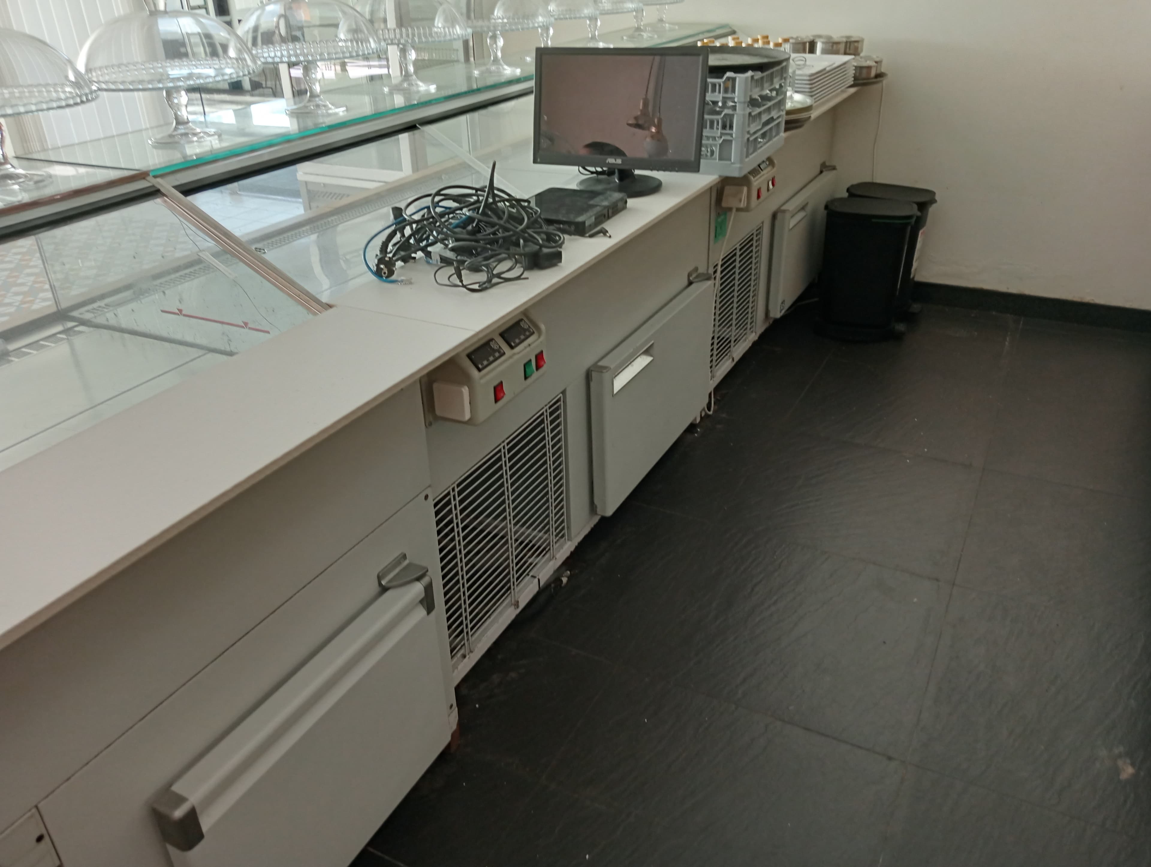 Equipamentos de Hotelaria · Mobiliário Diverso — image 2