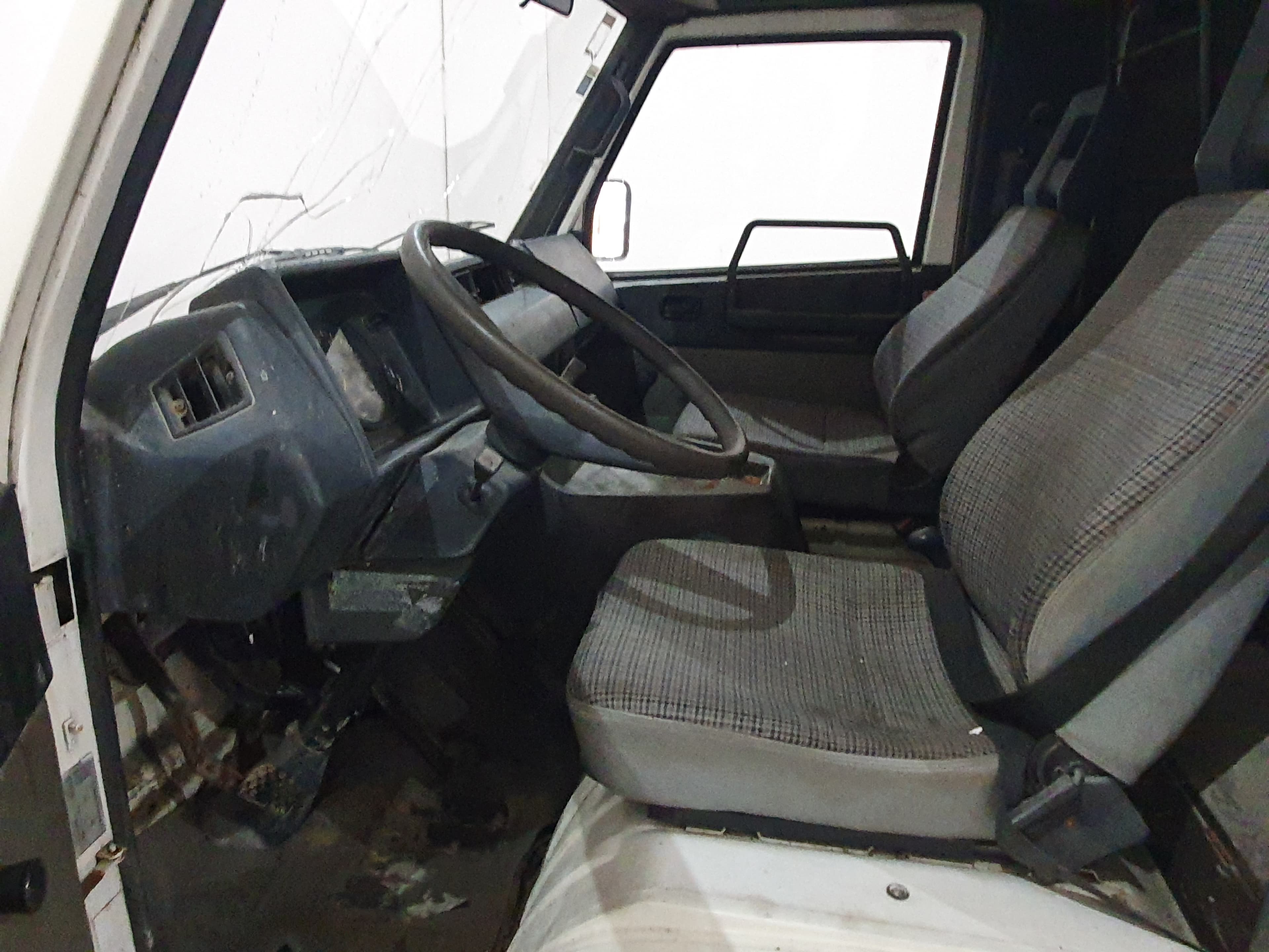 Mercedes-Benz MB 140 Van 2.4D · Ano 1988 — imagem 27
