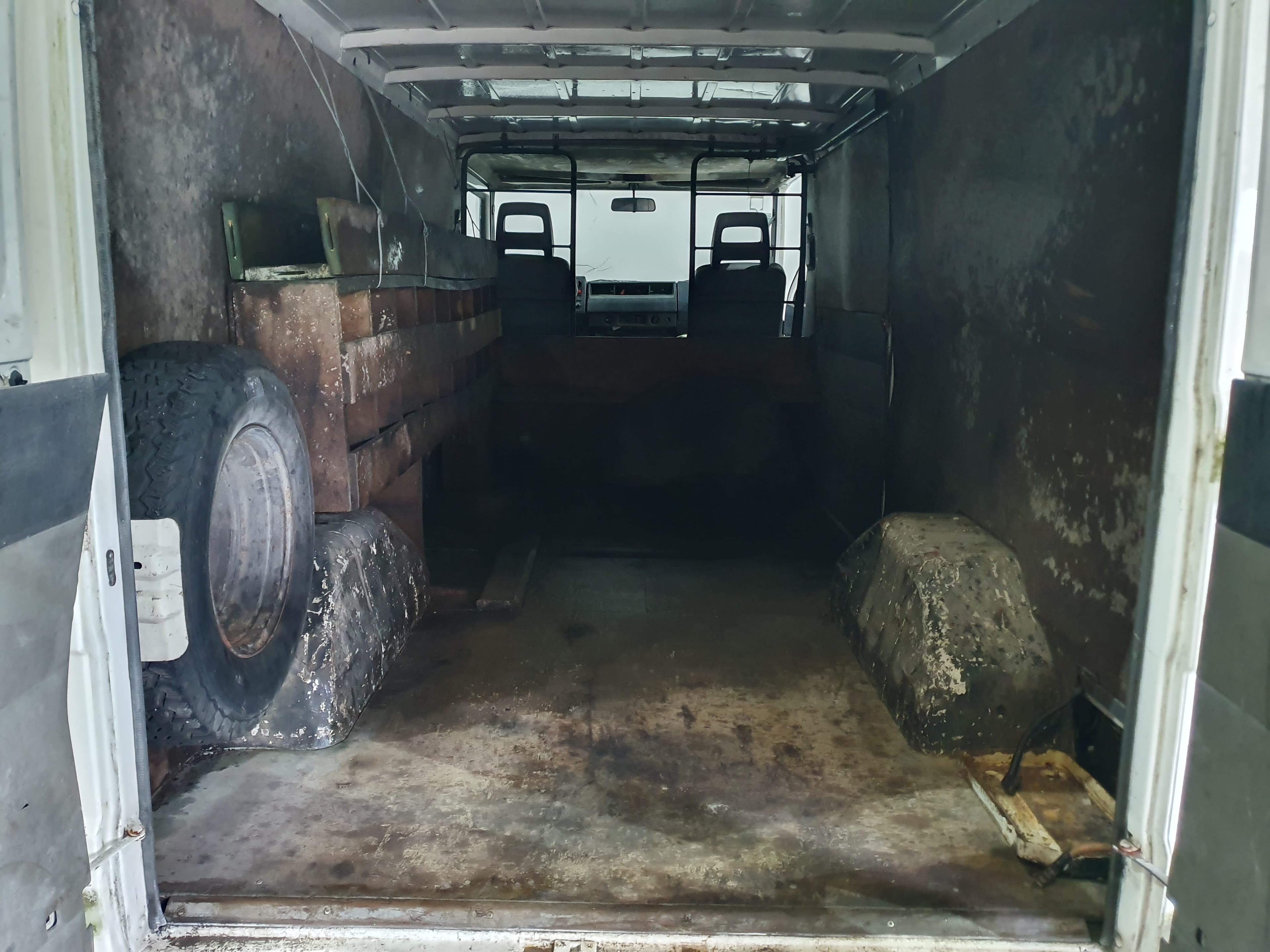 Mercedes-Benz MB 140 Van 2.4D · Ano 1988 — imagem 7