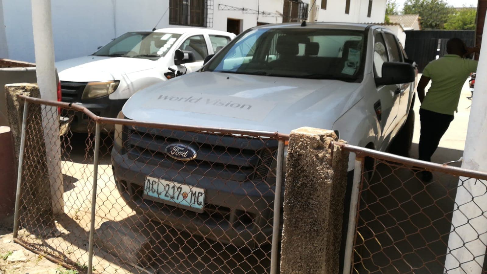 Ford Ranger · Ano 2013 — image 2