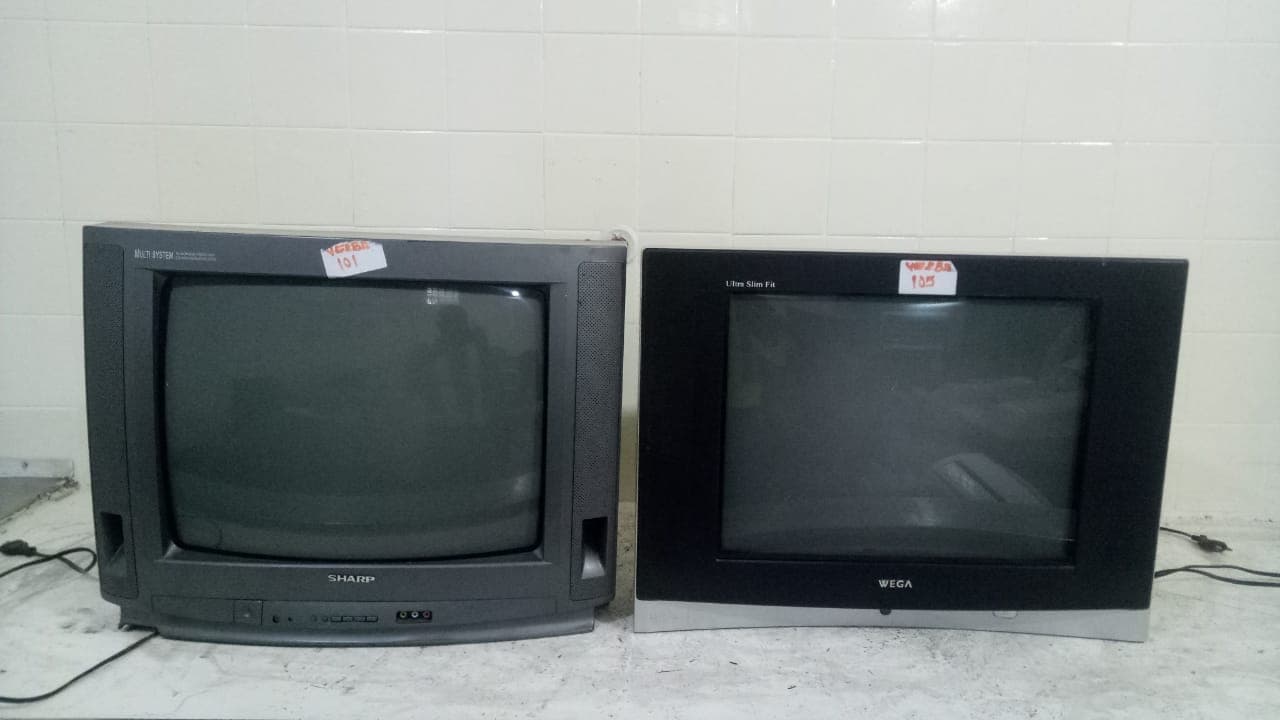 Televisores Sharp e Wega