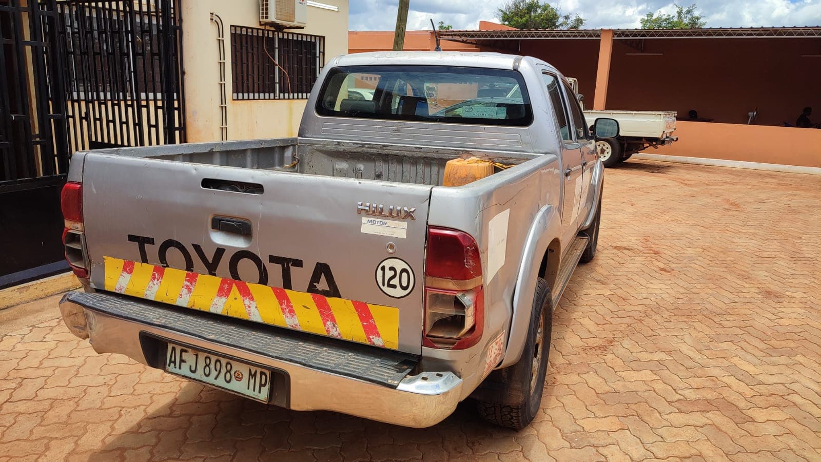 Toyota Hilux — imagem 4