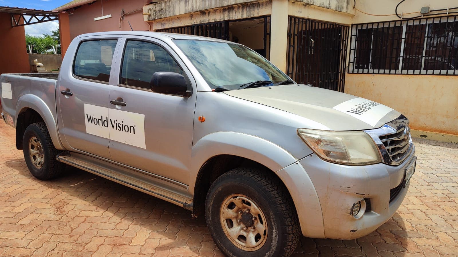 Toyota Hilux — imagem 5