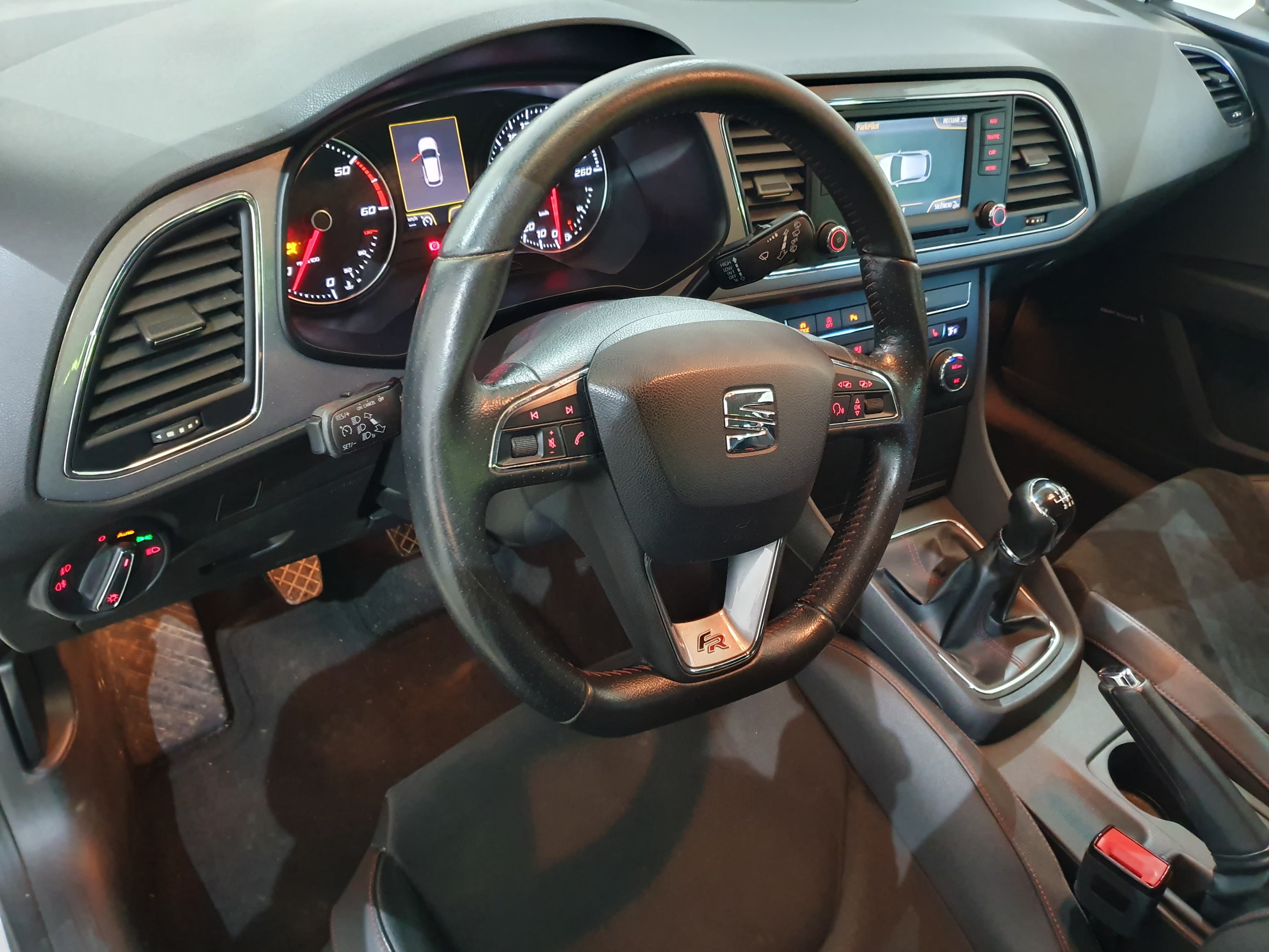 Seat Leon · Ano 2014 — imagen 28