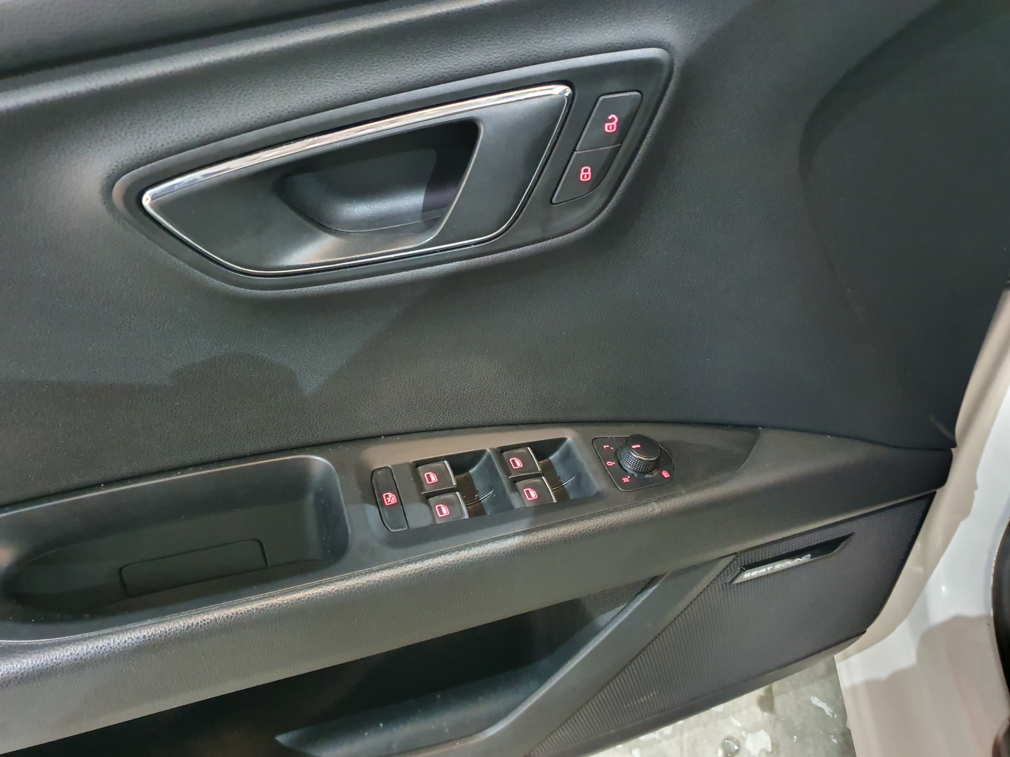 Seat Leon · Ano 2014 — imagen 25