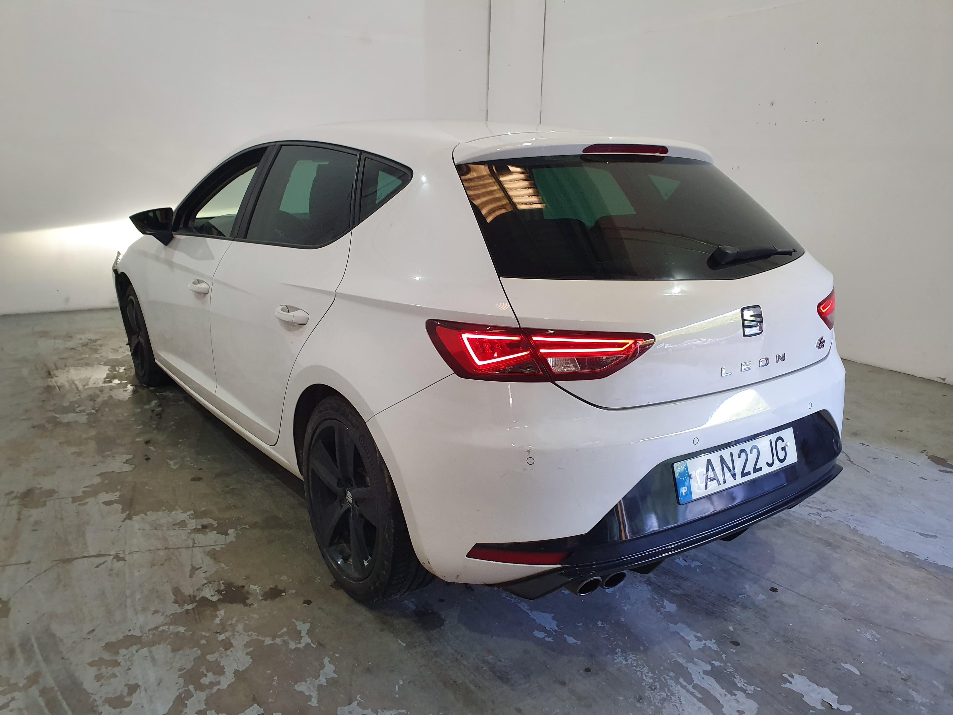Seat Leon · Ano 2014 — imagen 4