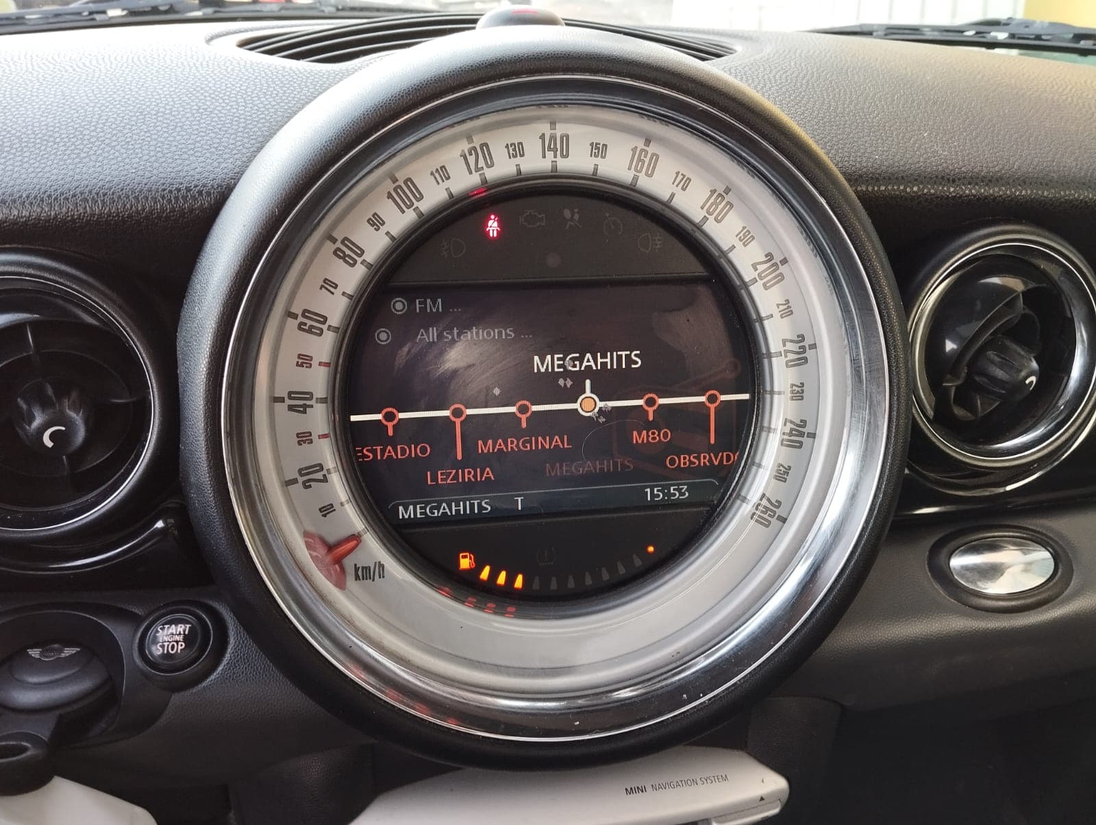 Mini Cooper D · Ano 2009 — imagem 17
