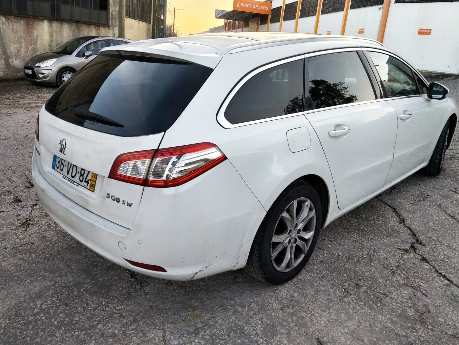 Peugeot 508 SW · Ano 2014 — imagem 8