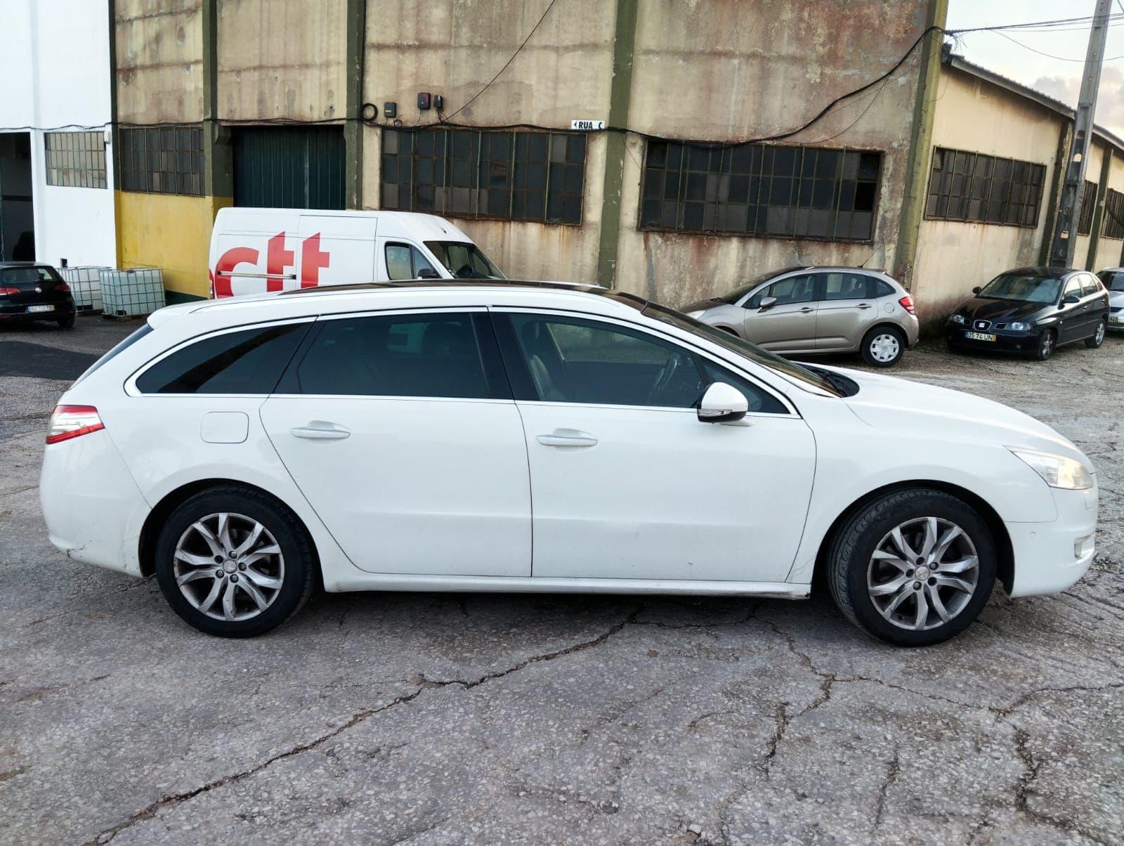 Peugeot 508 SW · Ano 2014 — imagem 4