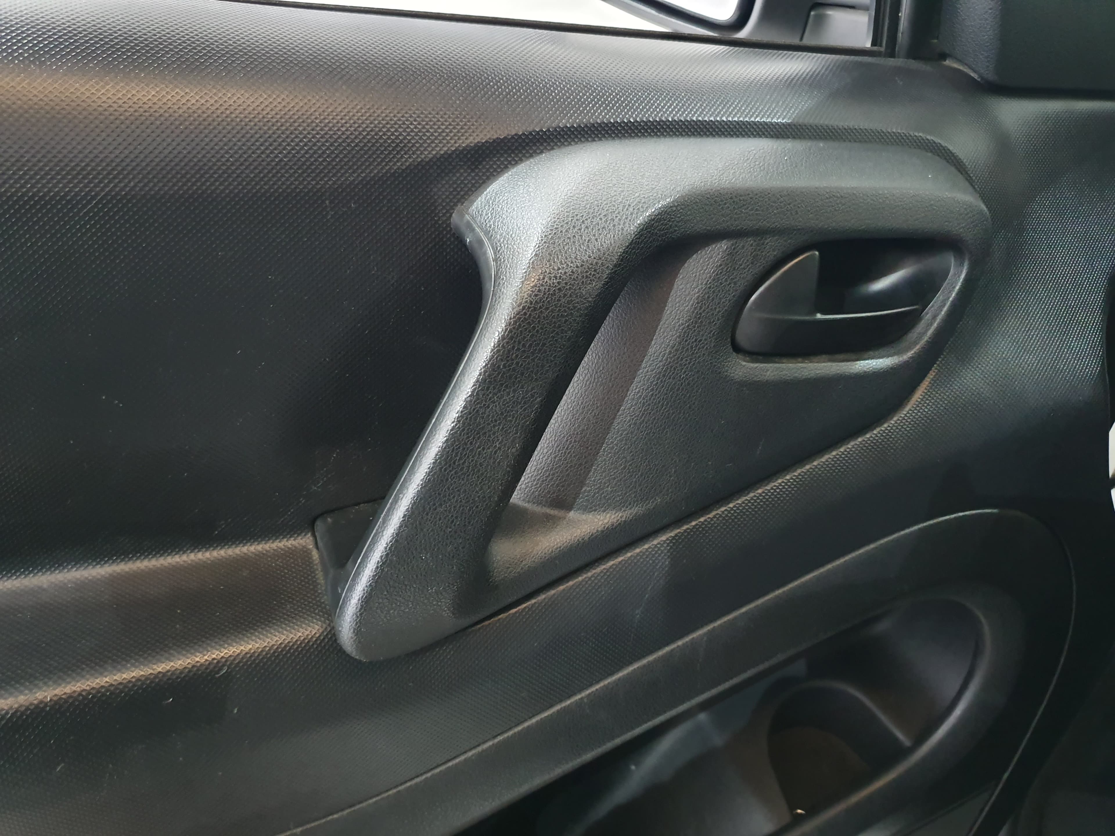 Peugeot Partner · Year 2015 — image 15