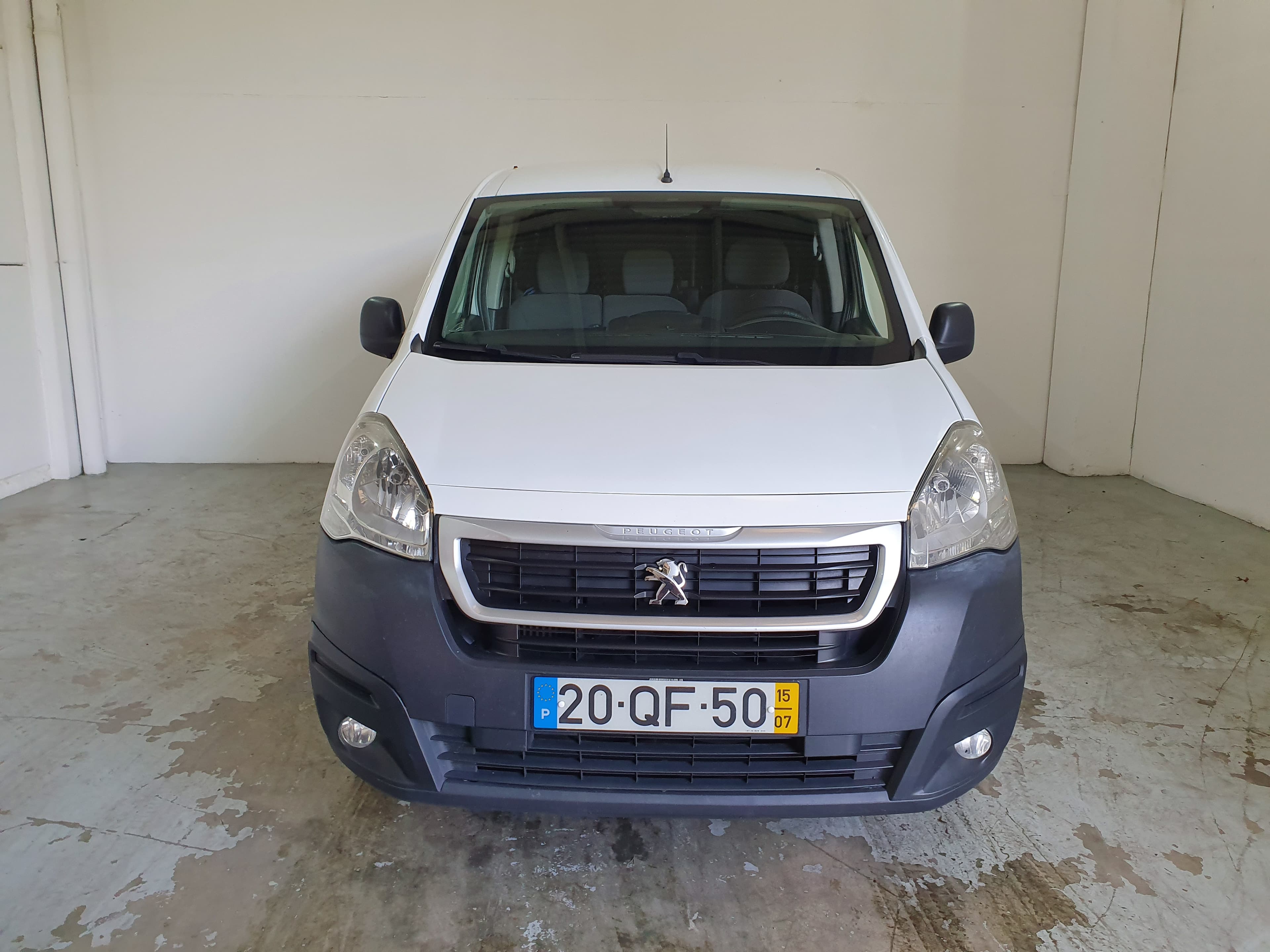 Peugeot Partner · Year 2015 — image 2