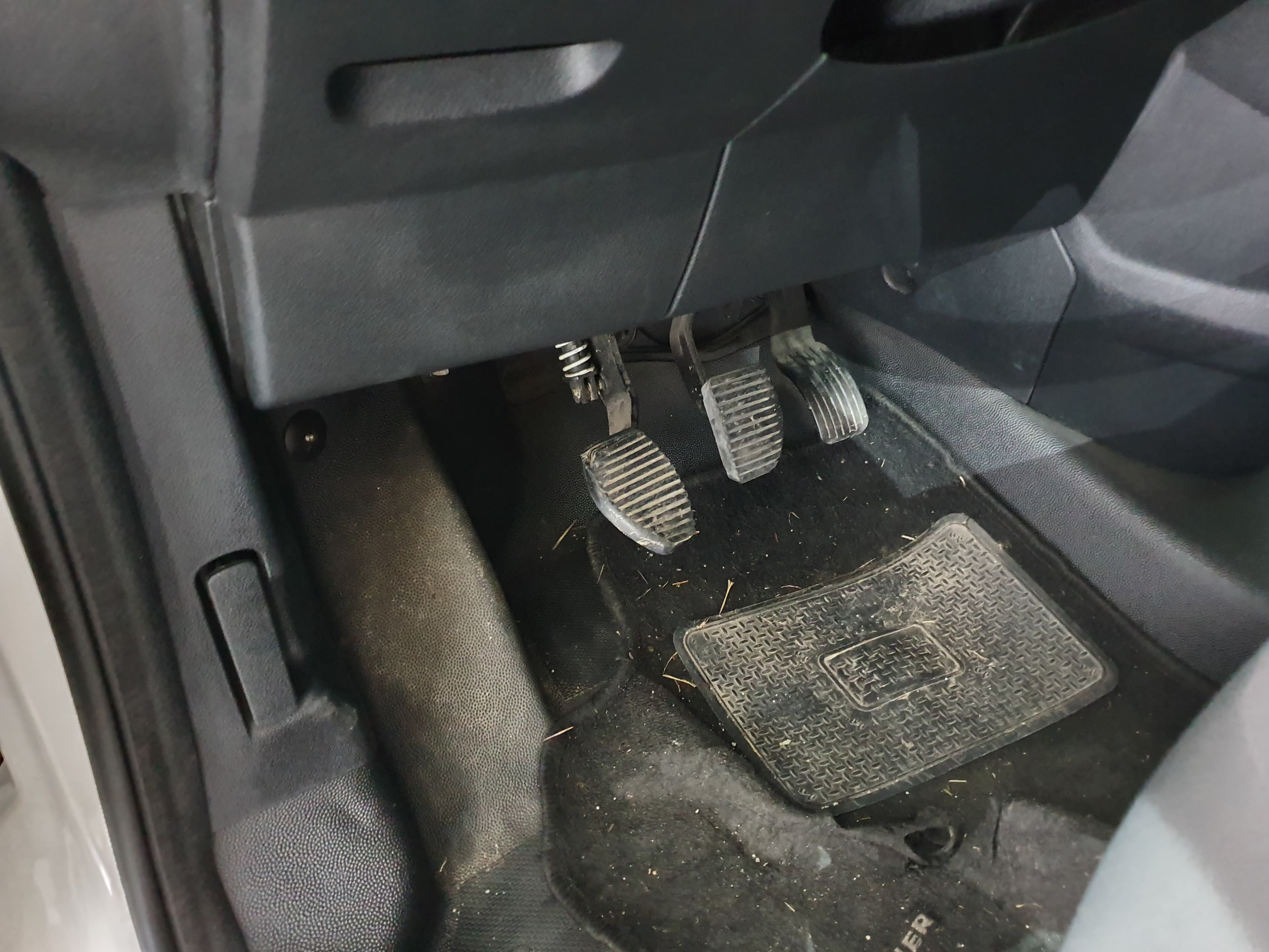 Peugeot Partner · Year 2015 — image 21