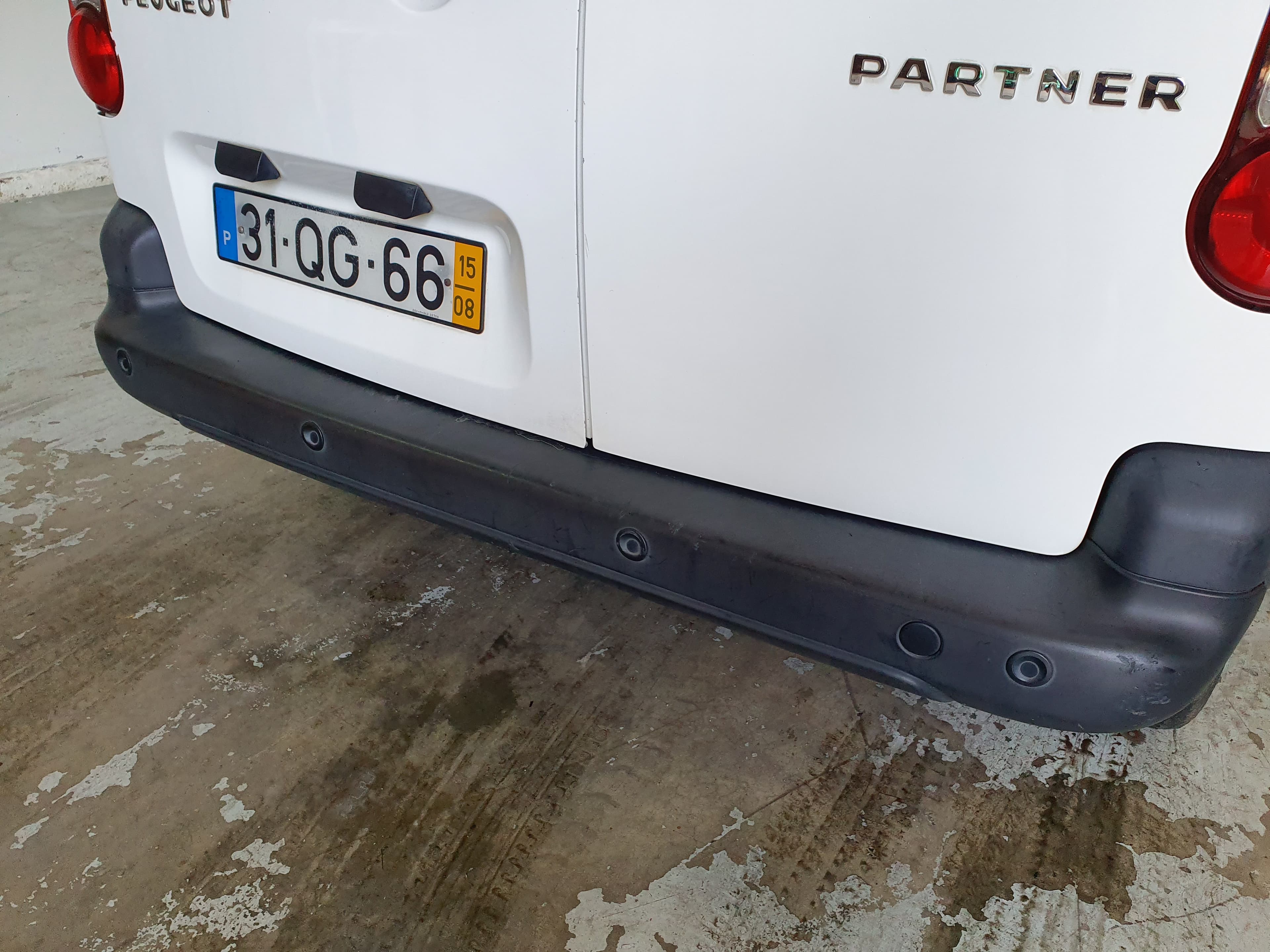 Peugeot Partner · Ano 2015 — imagem 7