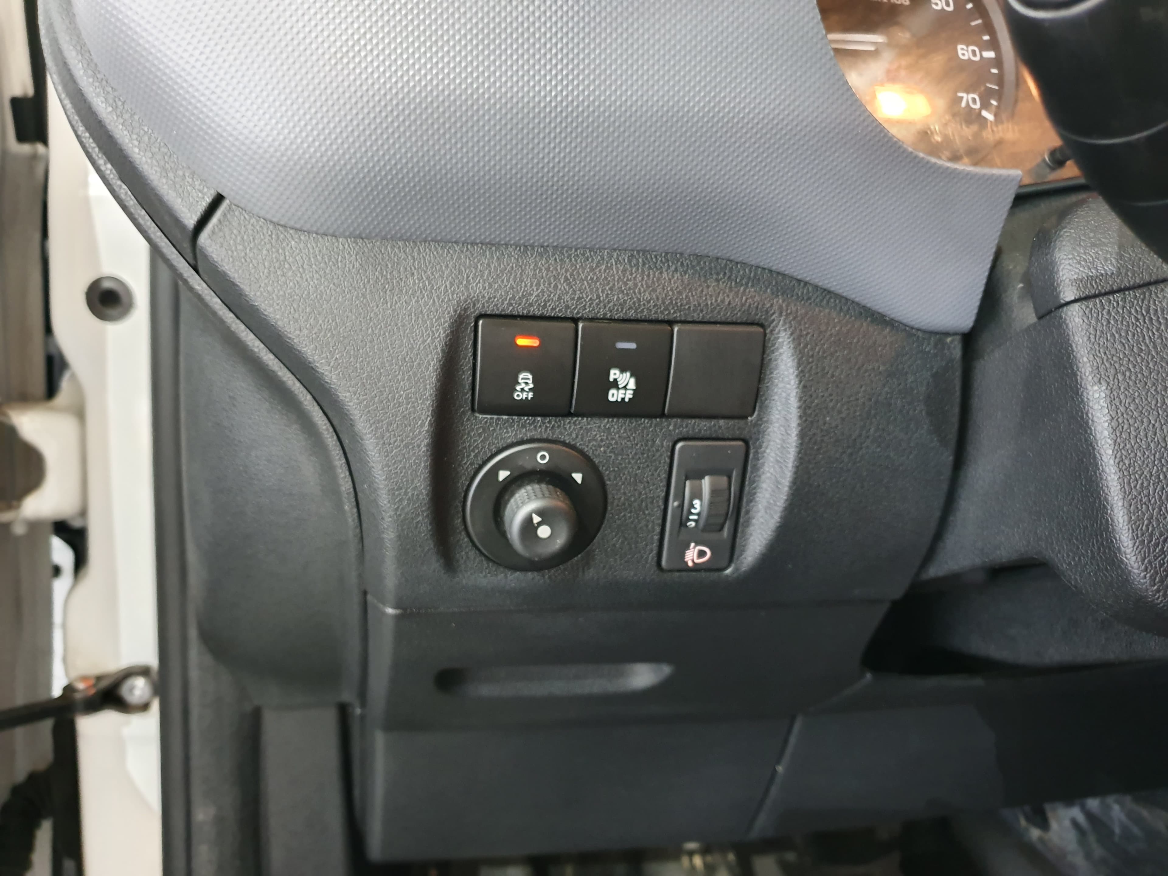 Peugeot Partner · Ano 2015 — imagem 35