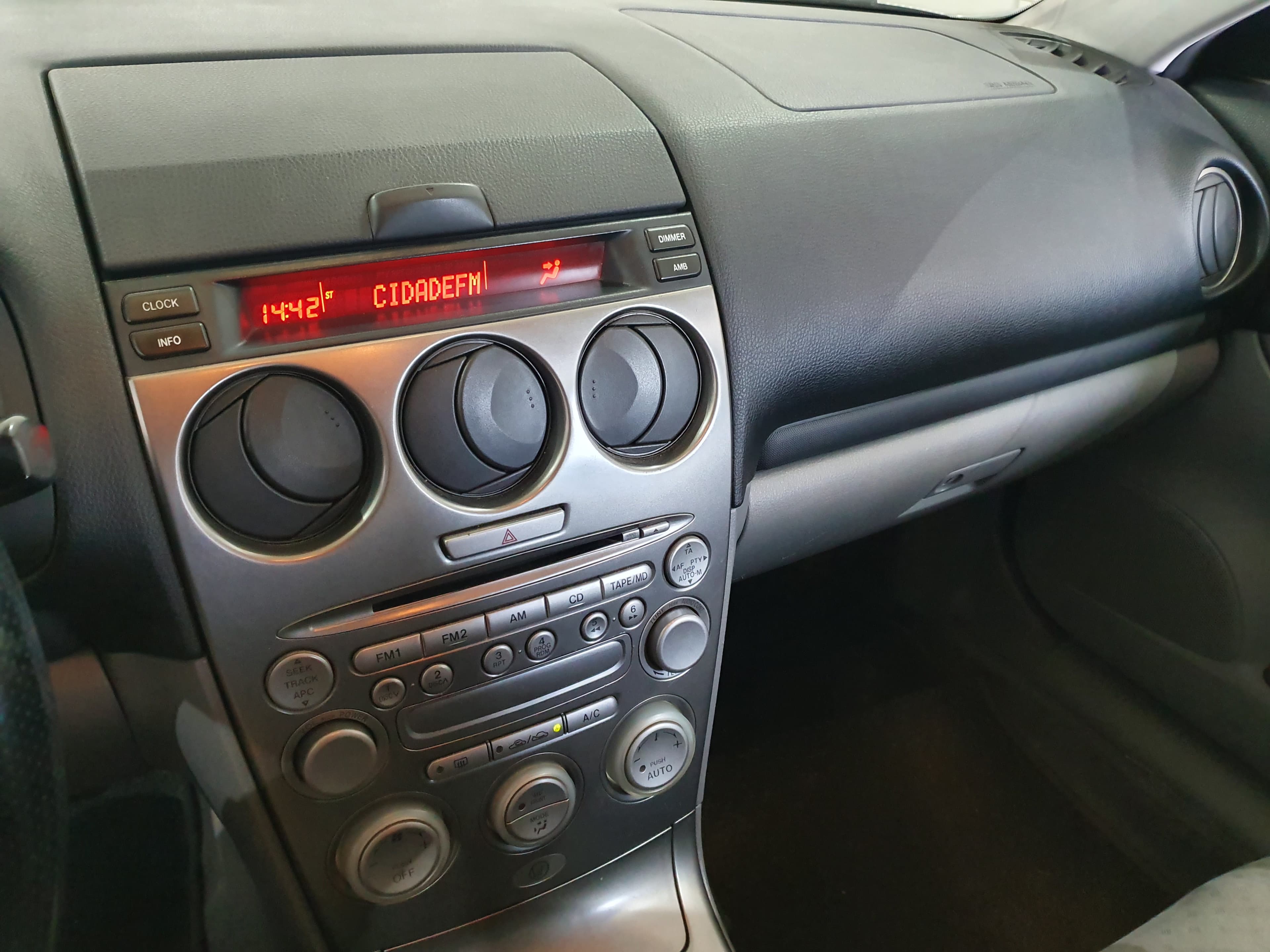 Mazda 6 · Ano 2003 — image 35