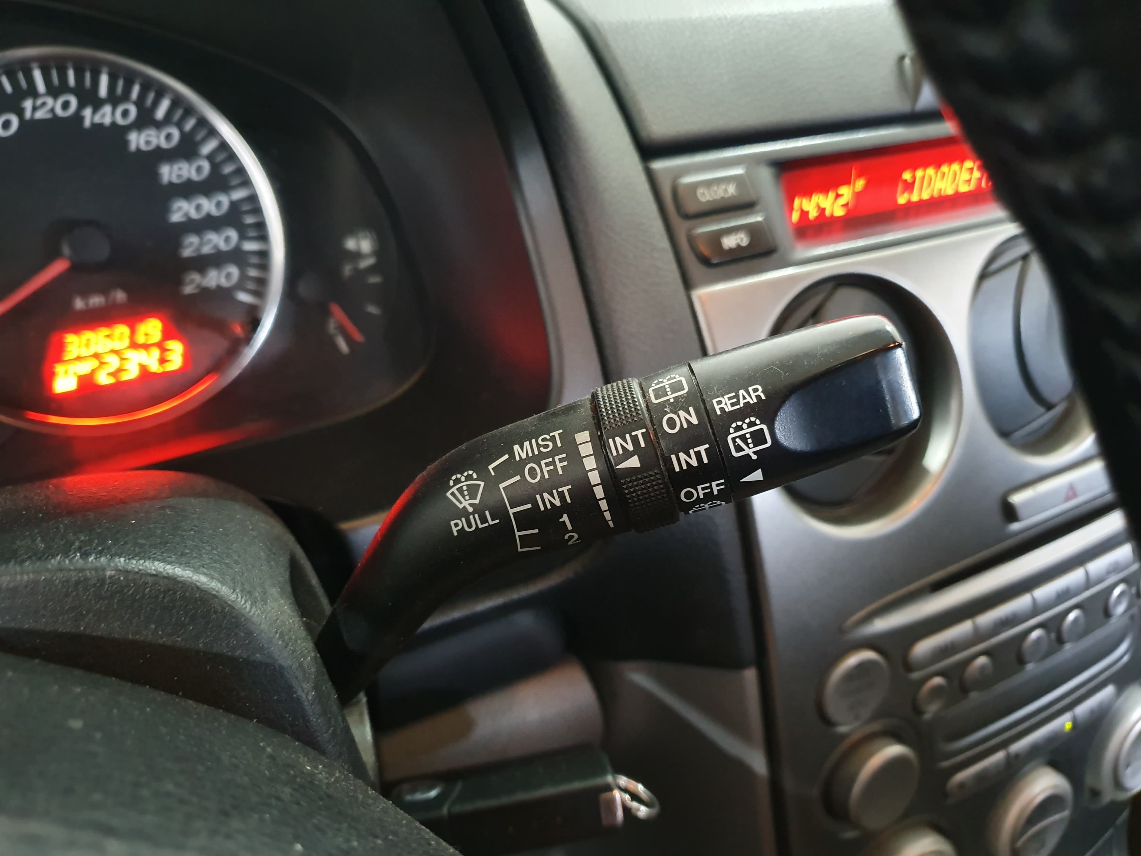 Mazda 6 · Ano 2003 — image 41