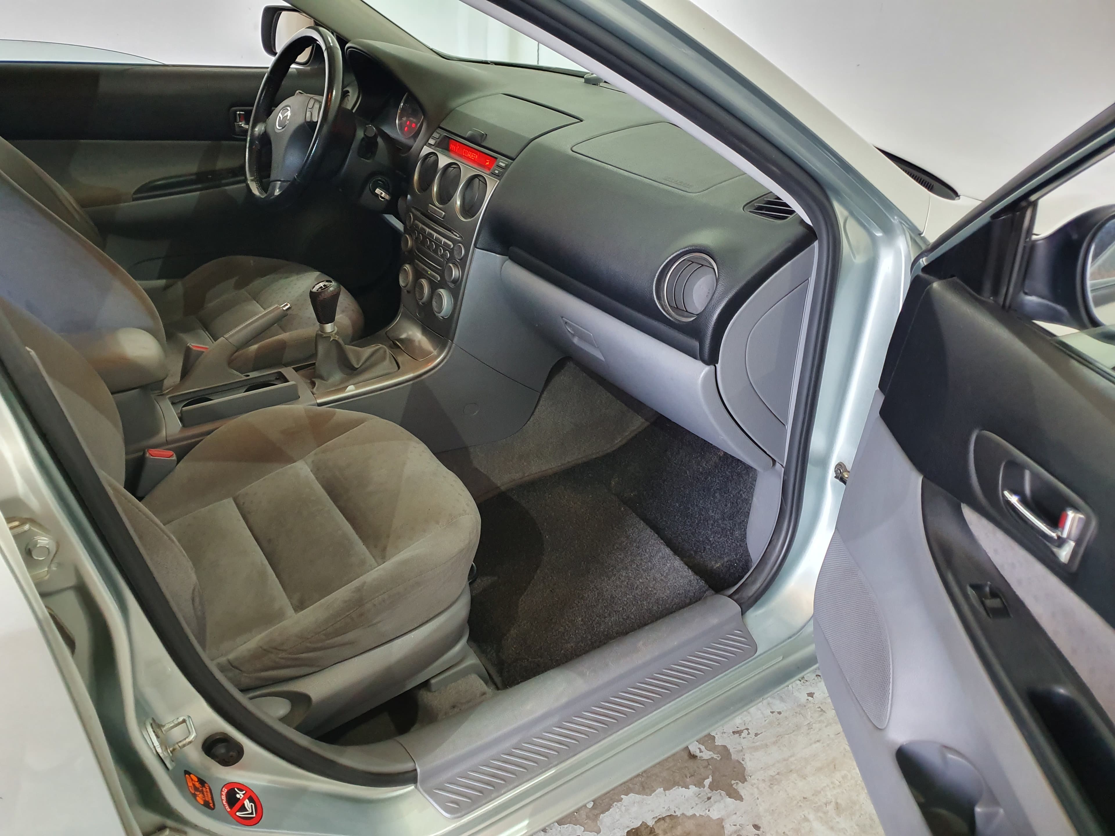 Mazda 6 · Ano 2003 — image 24