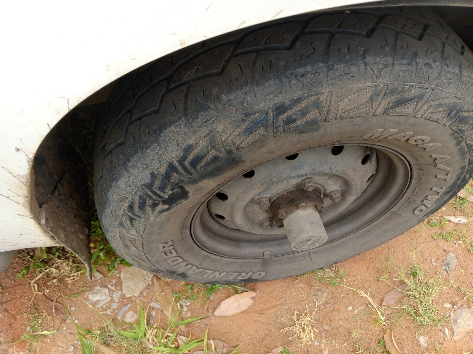 Mahindra Pick Up — image 7