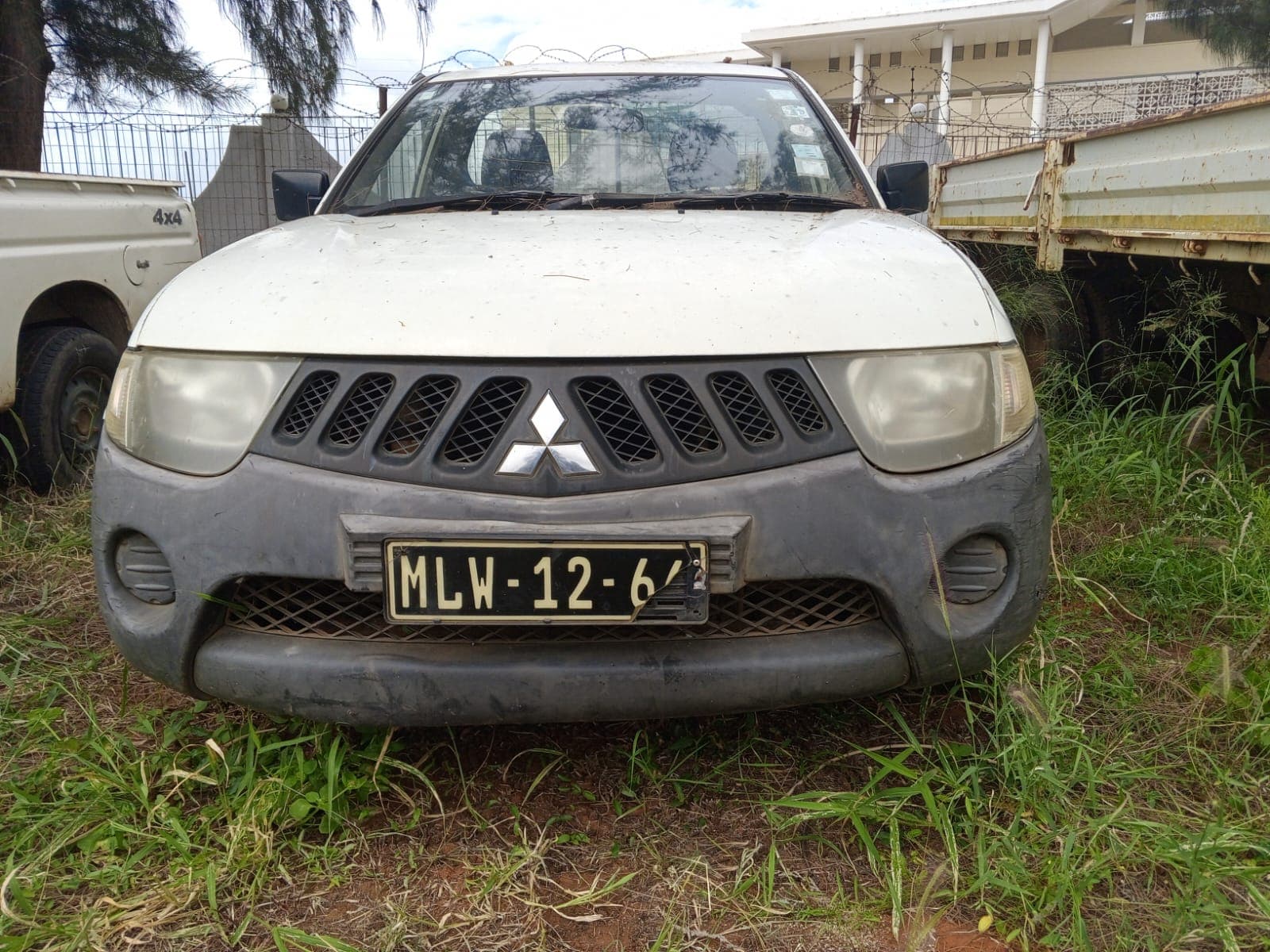 Mitsubishi L200 — imagem 9