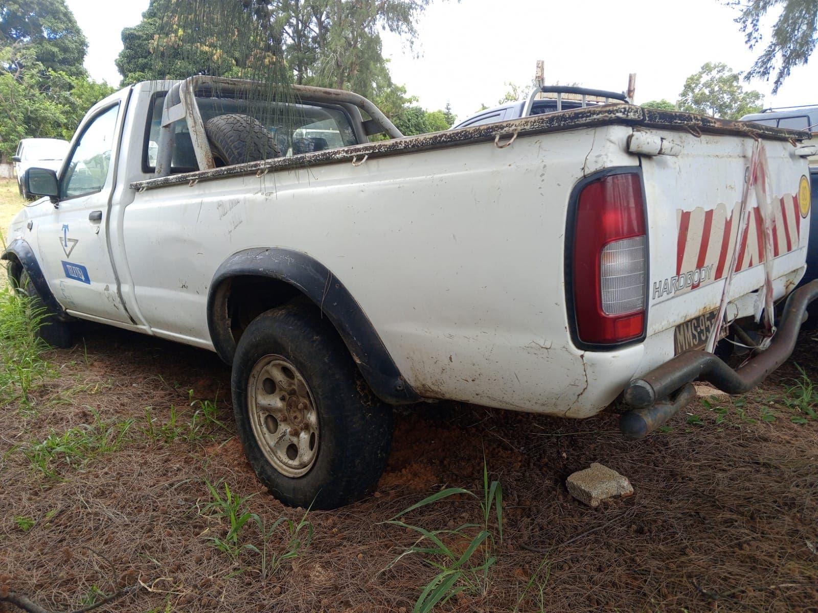 Nissan Hardbody — imagem 4