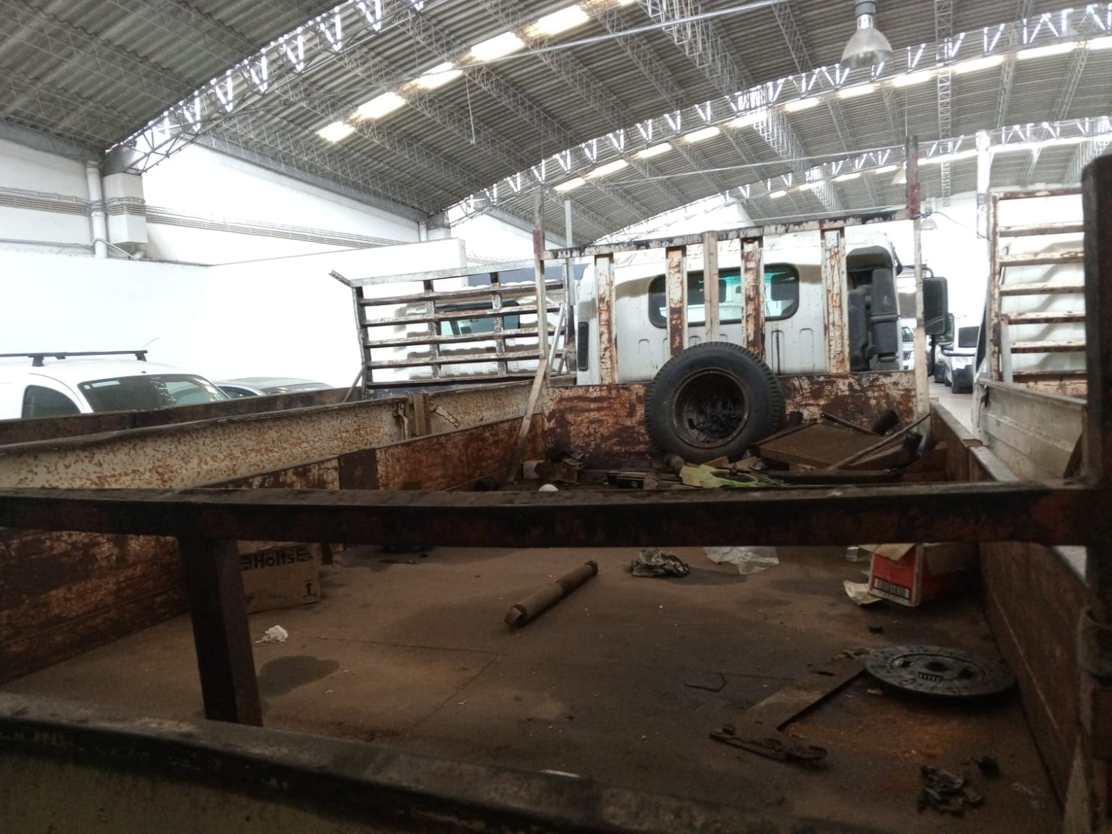 Isuzu NPR400 — imagem 5