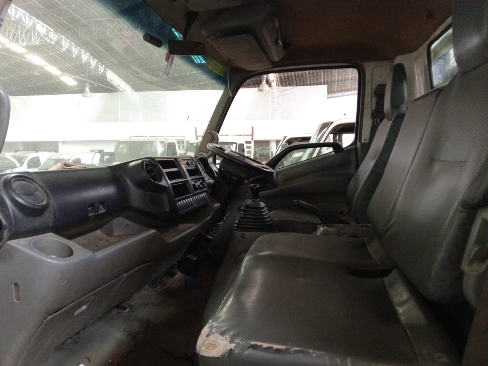 Isuzu NPR400 — imagem 10