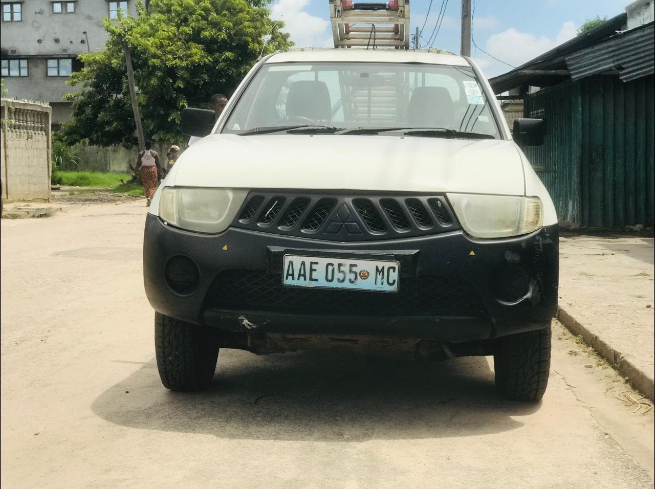 Mitsuibishi L200 — imagen 27
