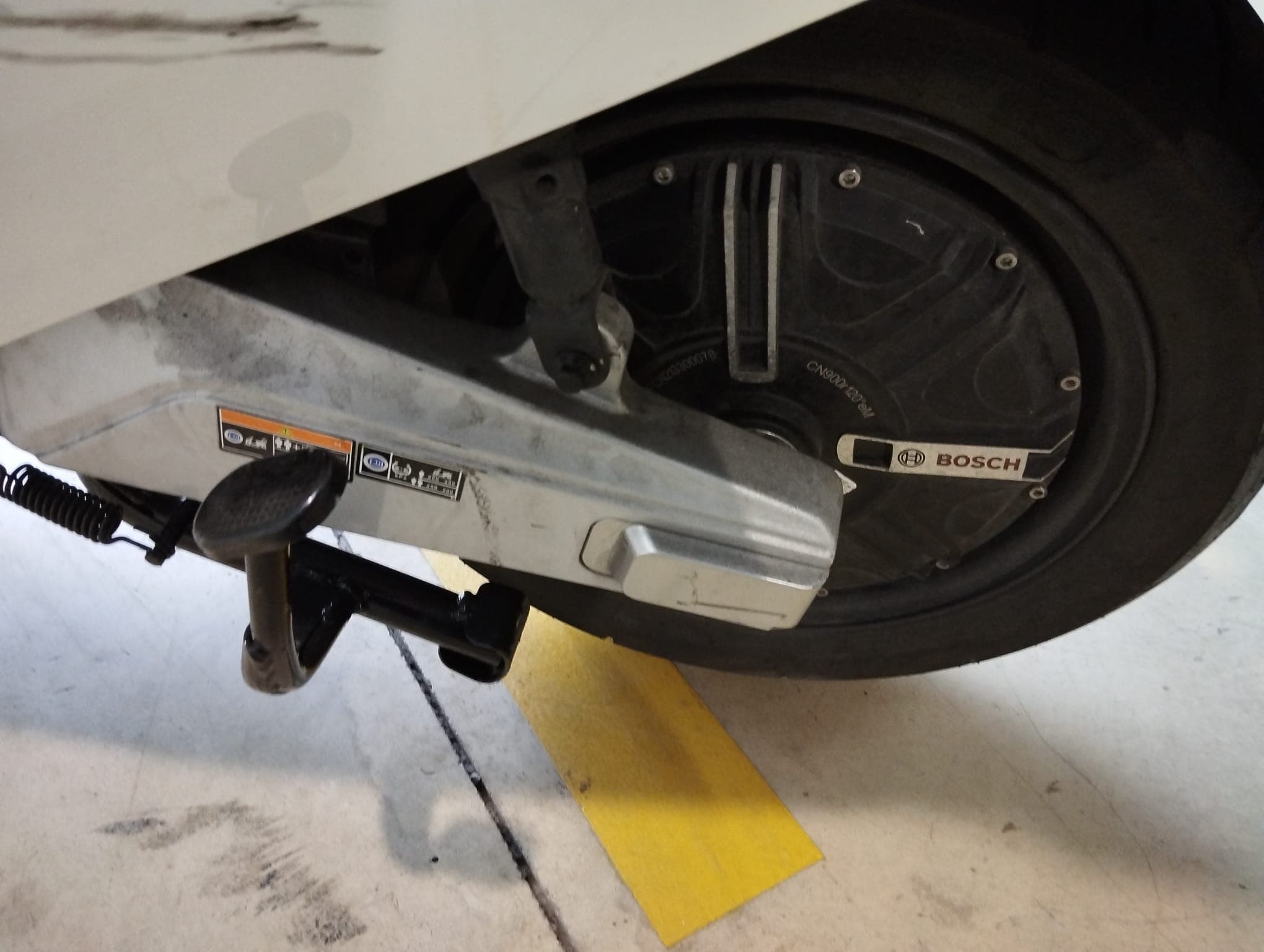 Urban Electric Motors LX08MAX-W · Ano 2023 — image 8