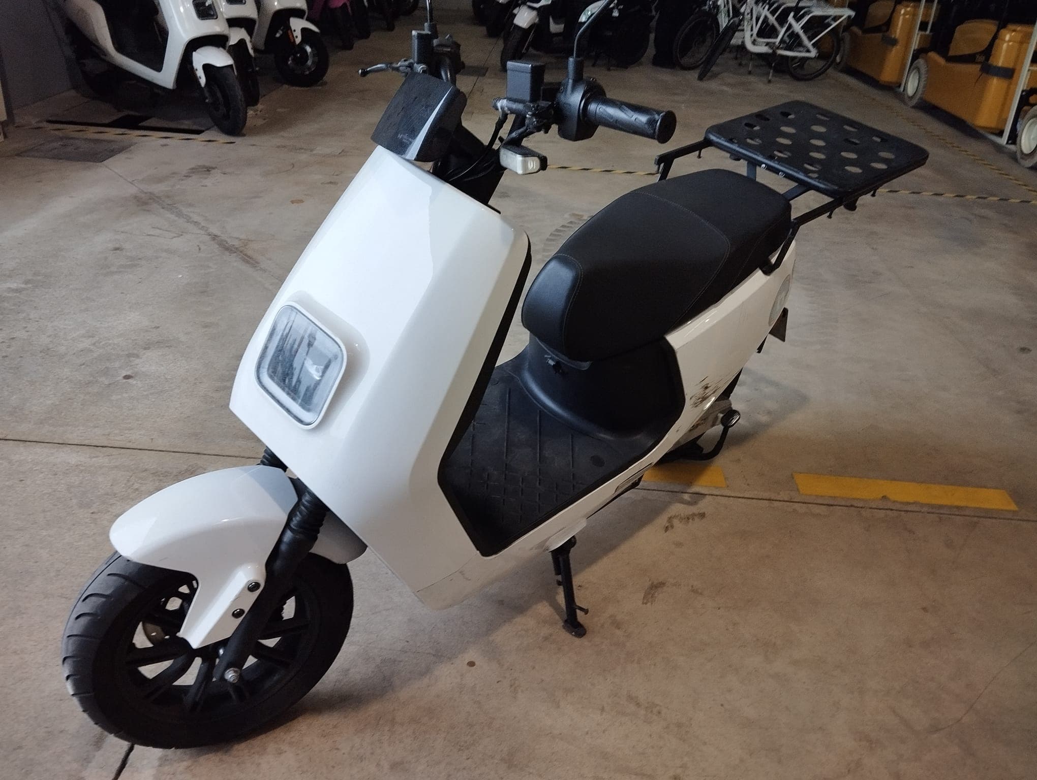 Urban Electric Motors LX08MAX-W · Ano 2023