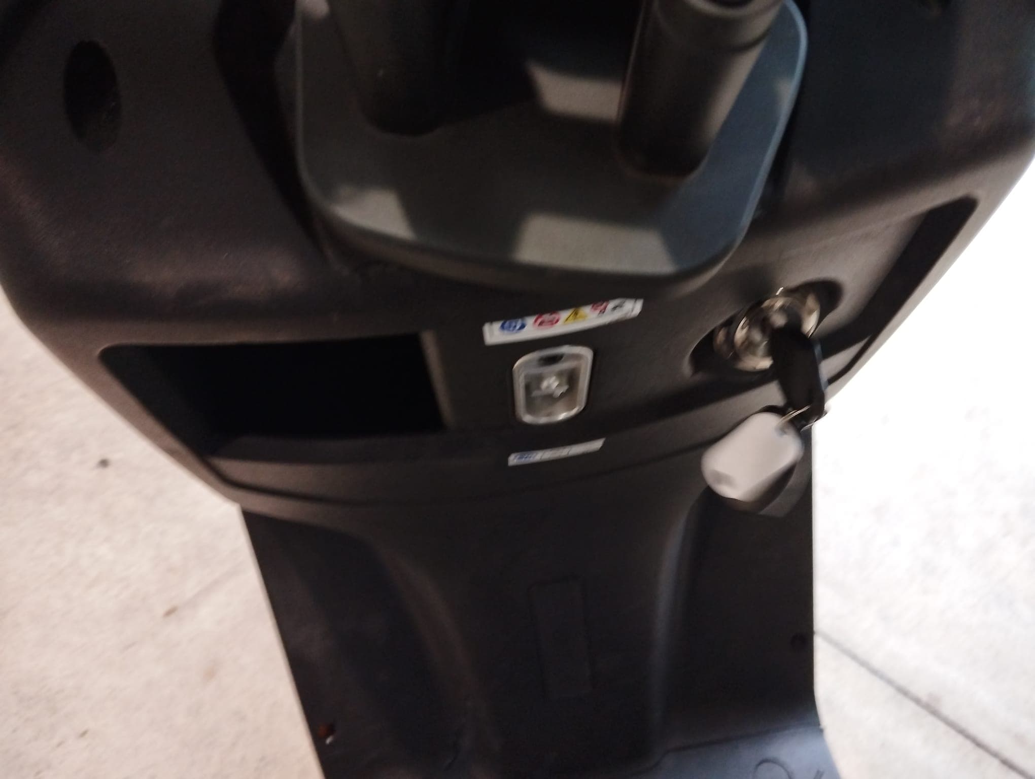 Urban Electric Motors LX08MAX-W · Ano 2023 — image 9