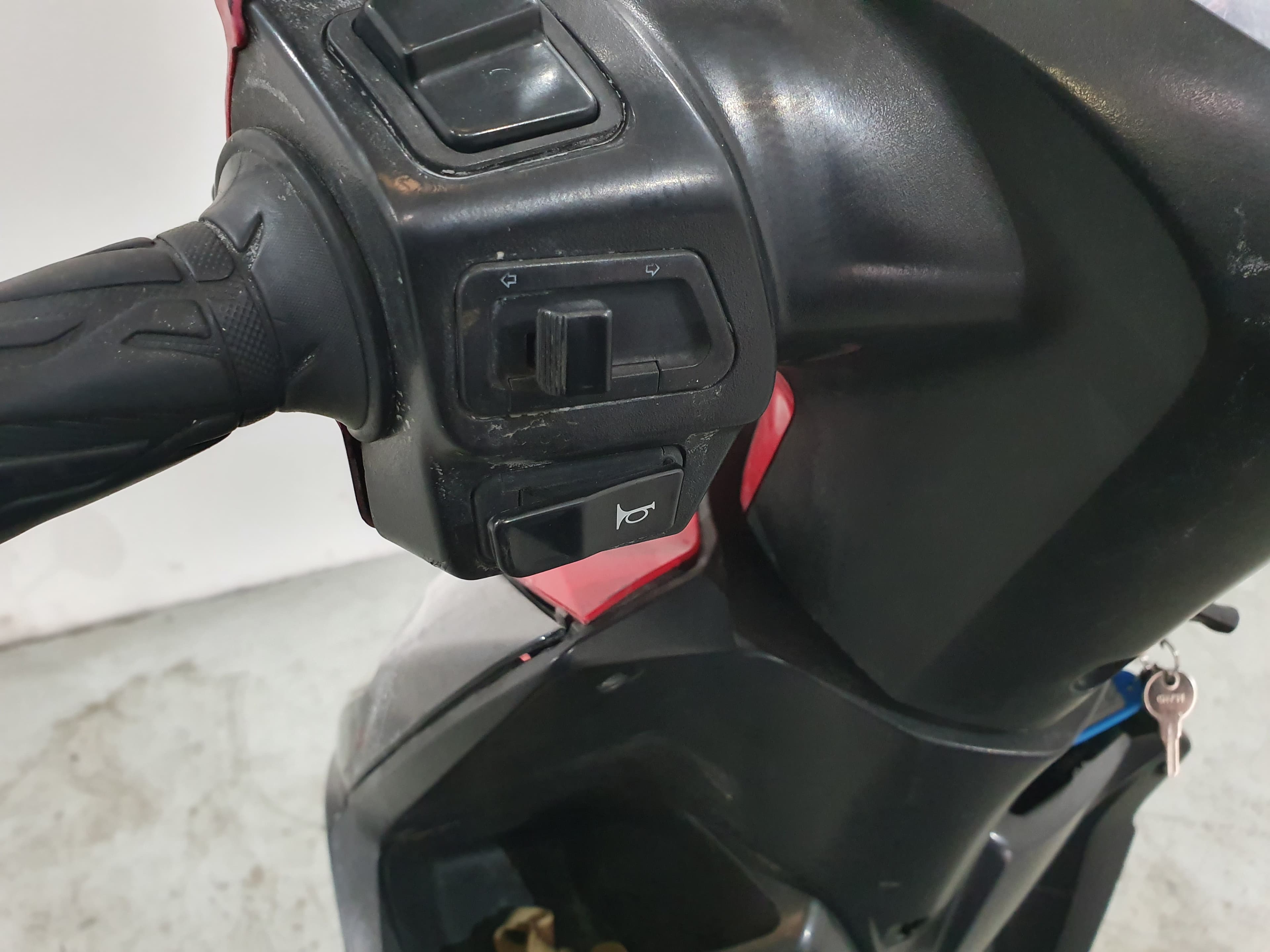 Suzuki UK 110 Address · Ano 2015 — imagem 12