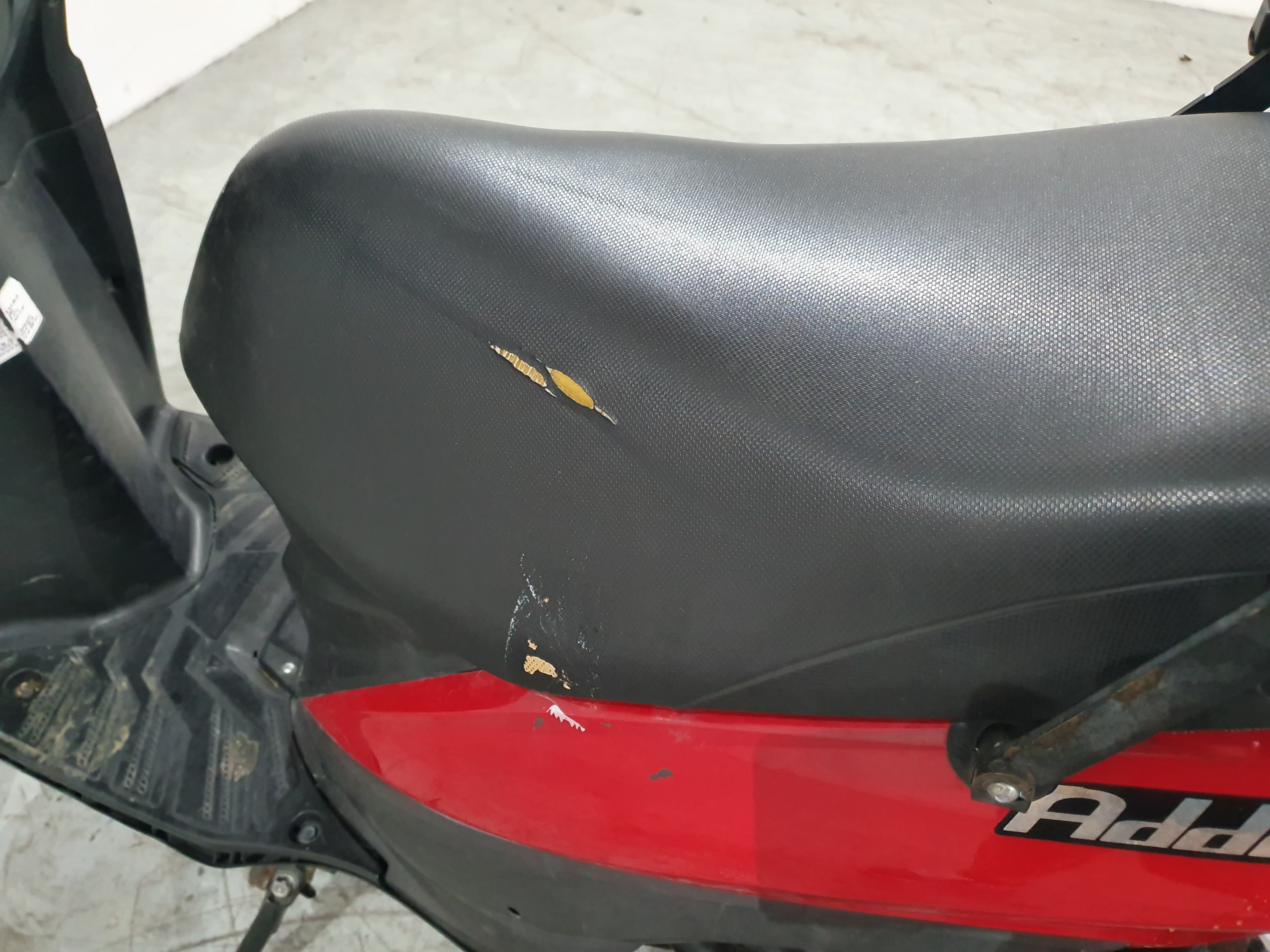 Suzuki UK 110 Address · Ano 2015 — imagem 6