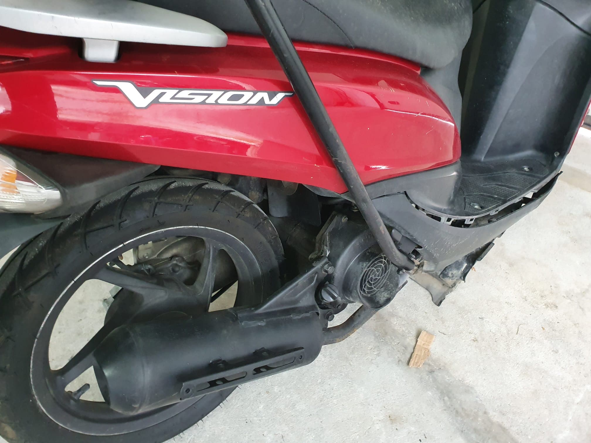 Honda Vision NSC 110 · Ano 2012 — image 11