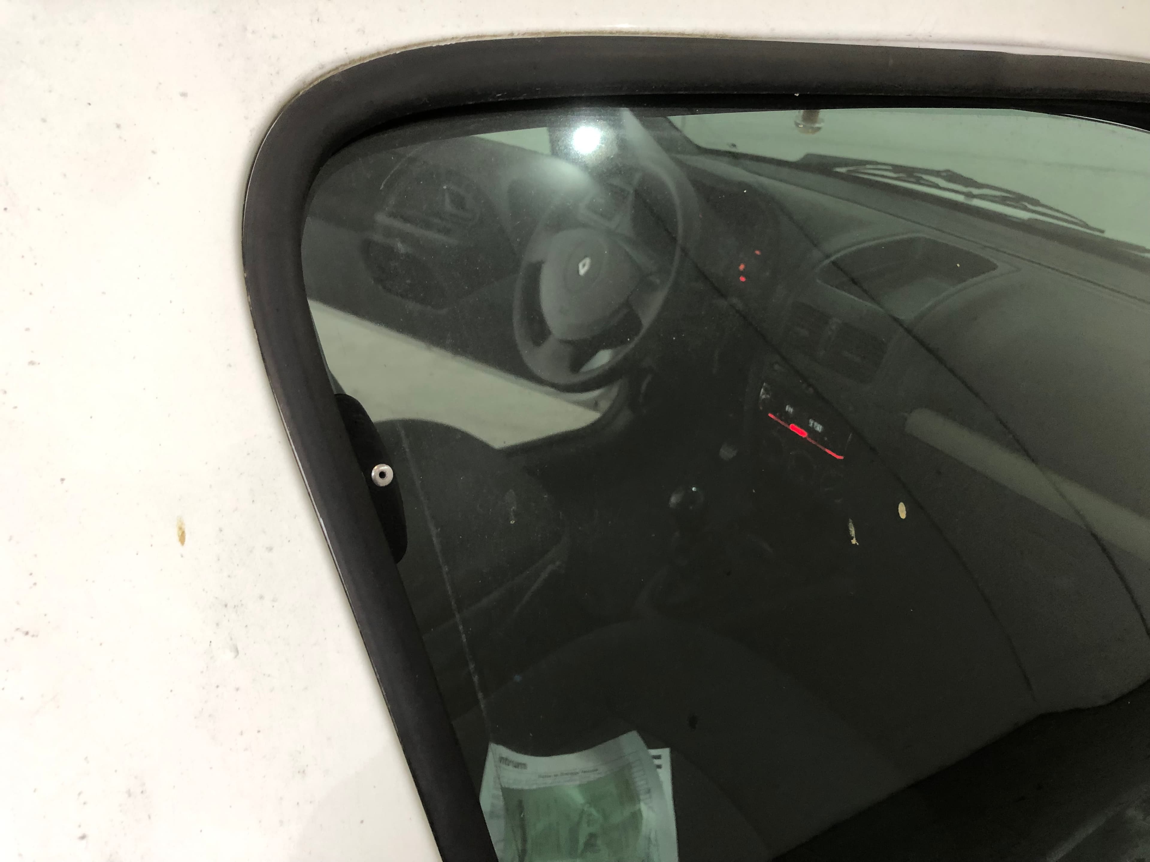 Renault Clio 1.5 DCI · 2001 — imagem 9