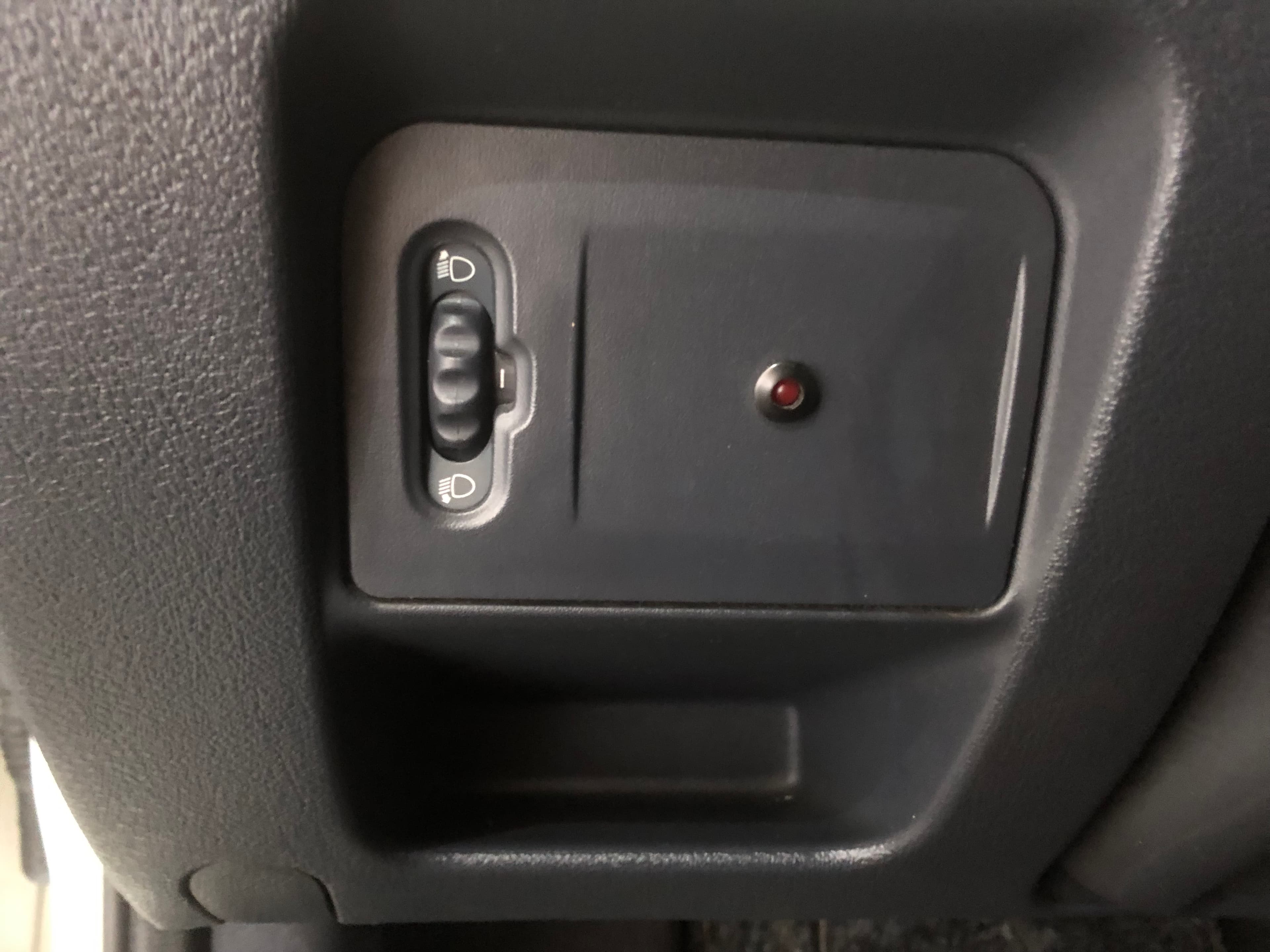 Renault Clio 1.5 DCI · 2001 — imagem 27