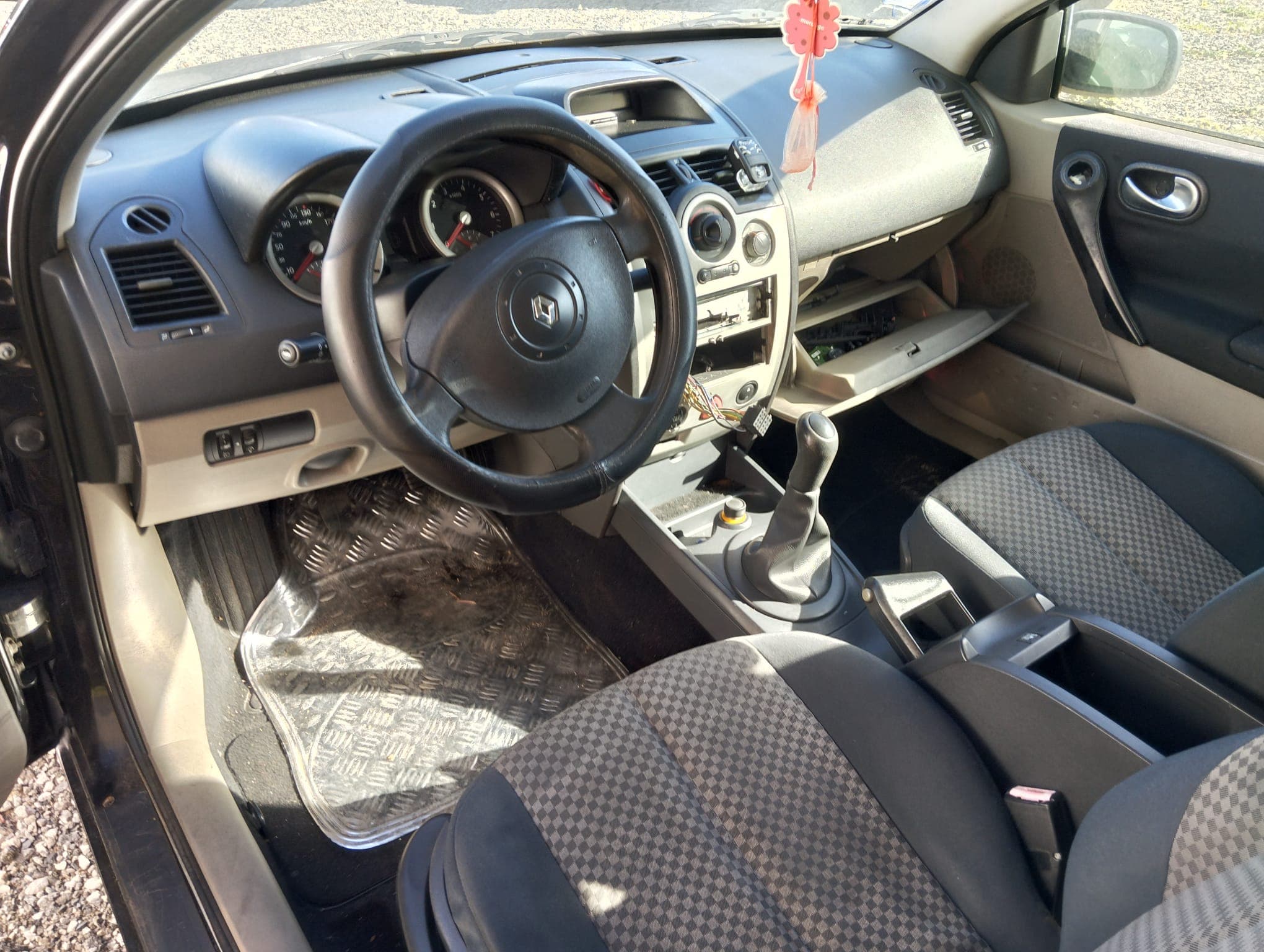 Renault Mégane 1.5 DCI · Ano 2003 — imagen 5